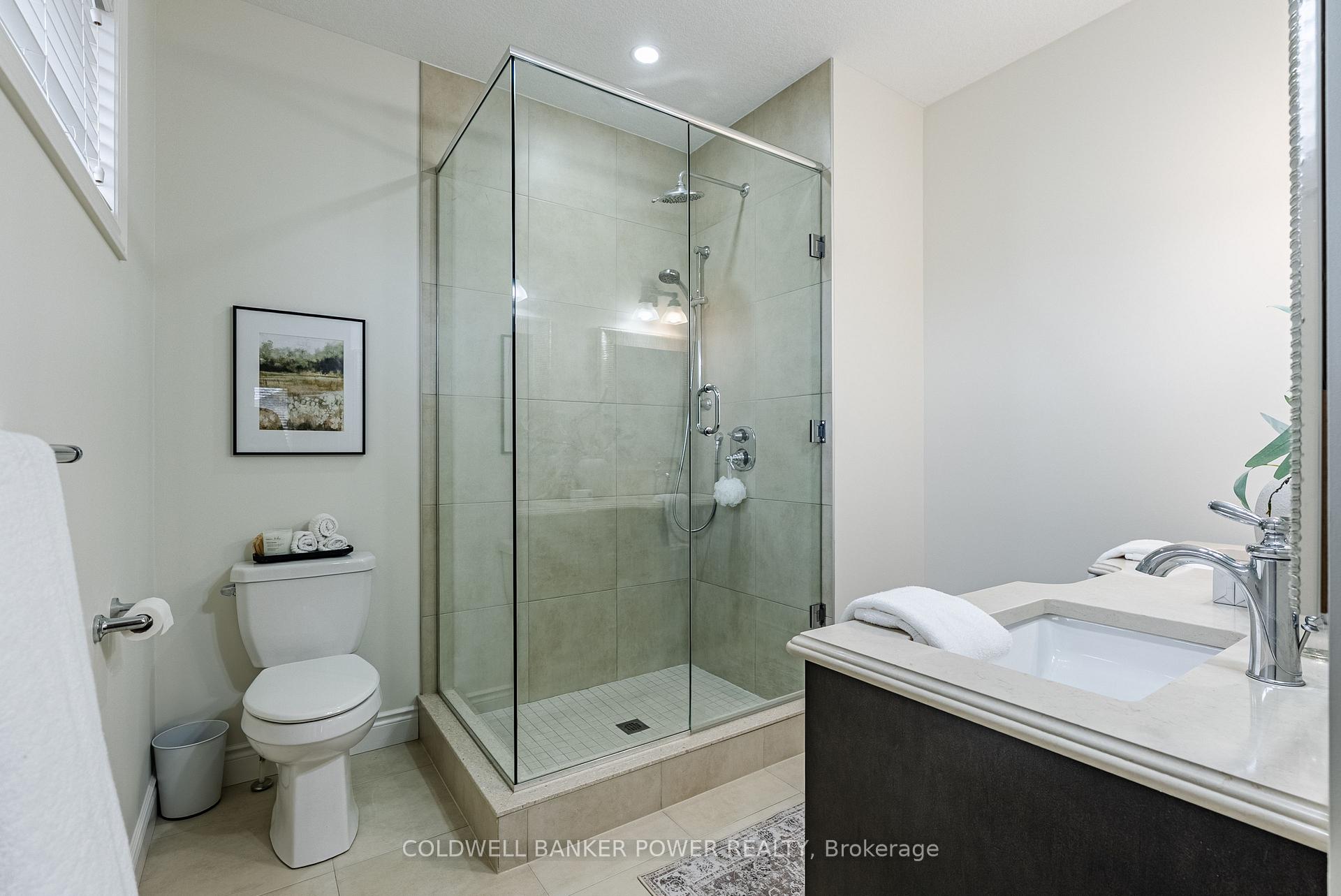 Photo 21 of 19 Peregrine Avenue, Middlesex Centre, Kilworth — HOMEH