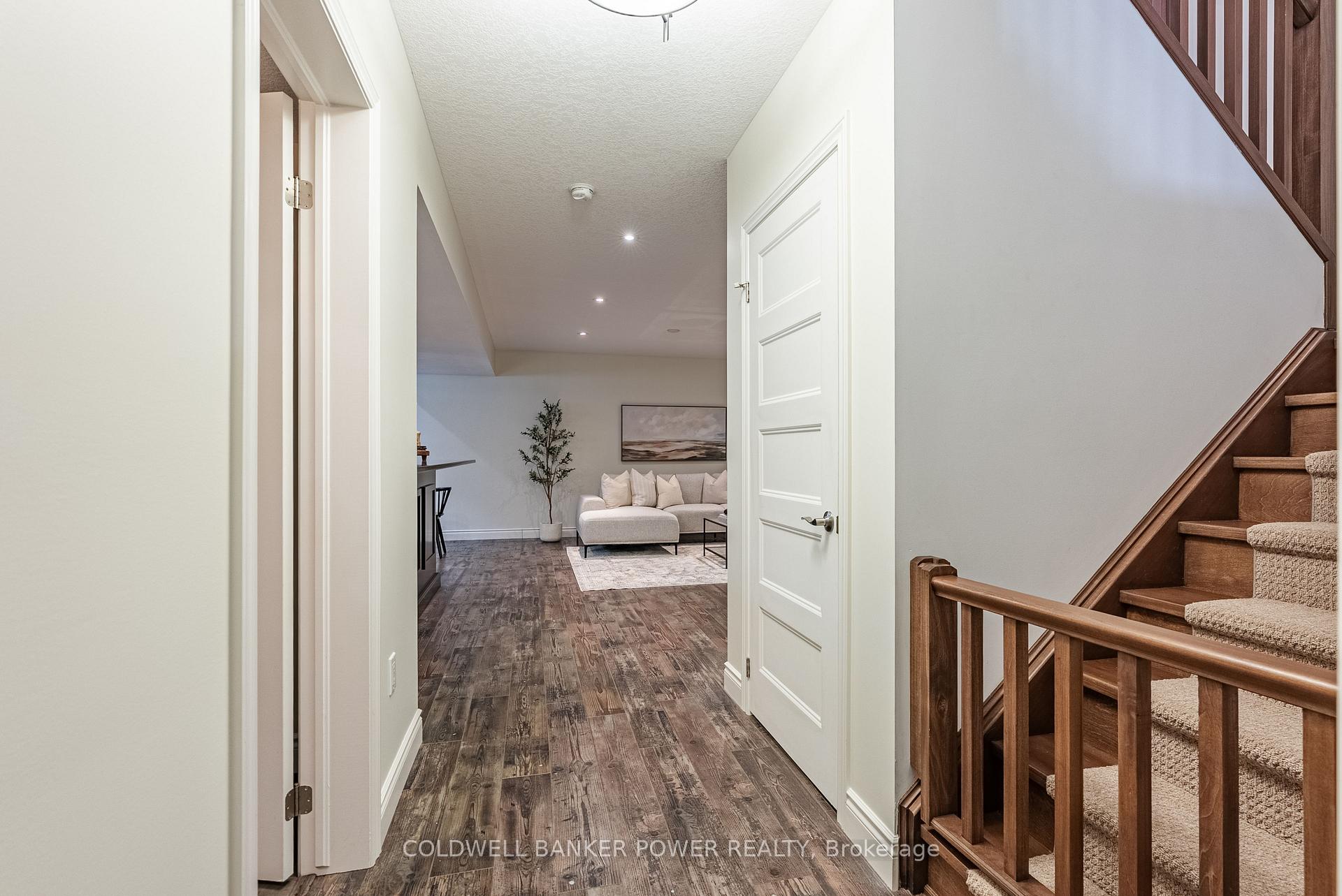 Photo 28 of 19 Peregrine Avenue, Middlesex Centre, Kilworth — HOMEH