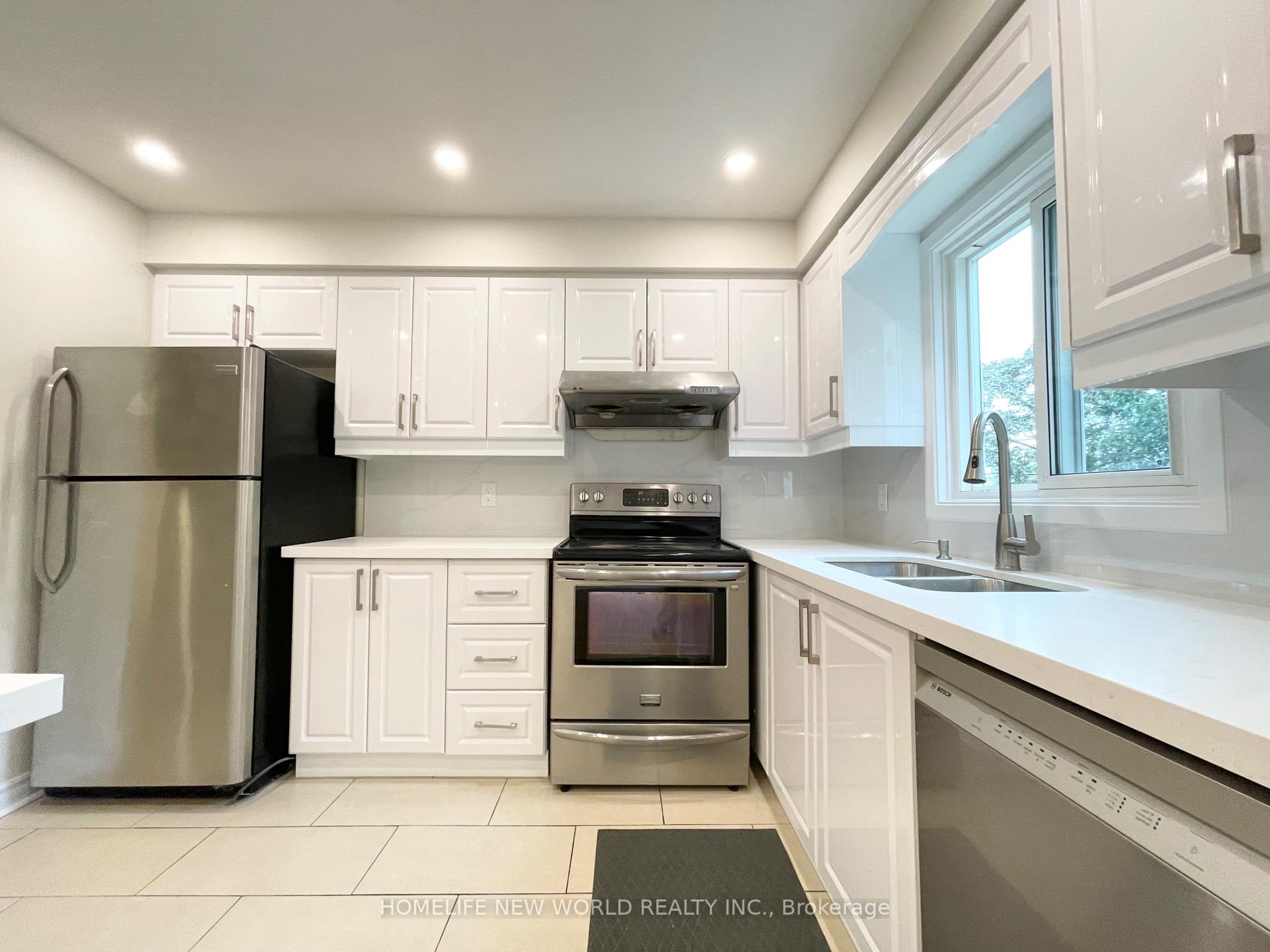 Photo 5 of 15 Duxford Crescent, Markham, Milliken Mills East — HOMEH