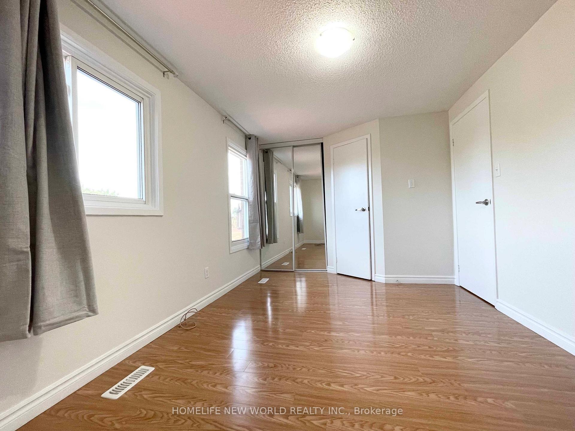 Photo 13 of 15 Duxford Crescent, Markham, Milliken Mills East — HOMEH