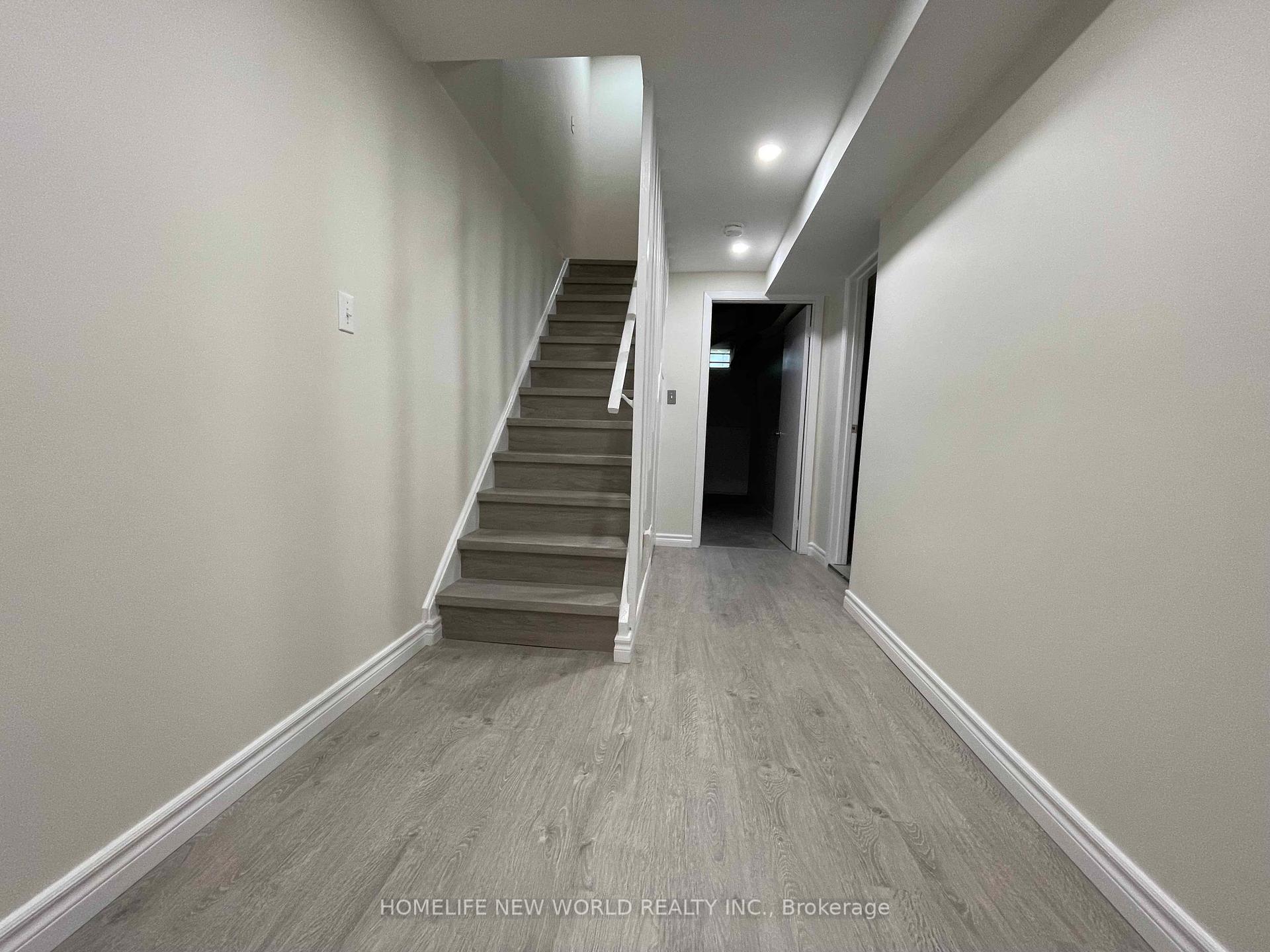 Photo 17 of 15 Duxford Crescent, Markham, Milliken Mills East — HOMEH