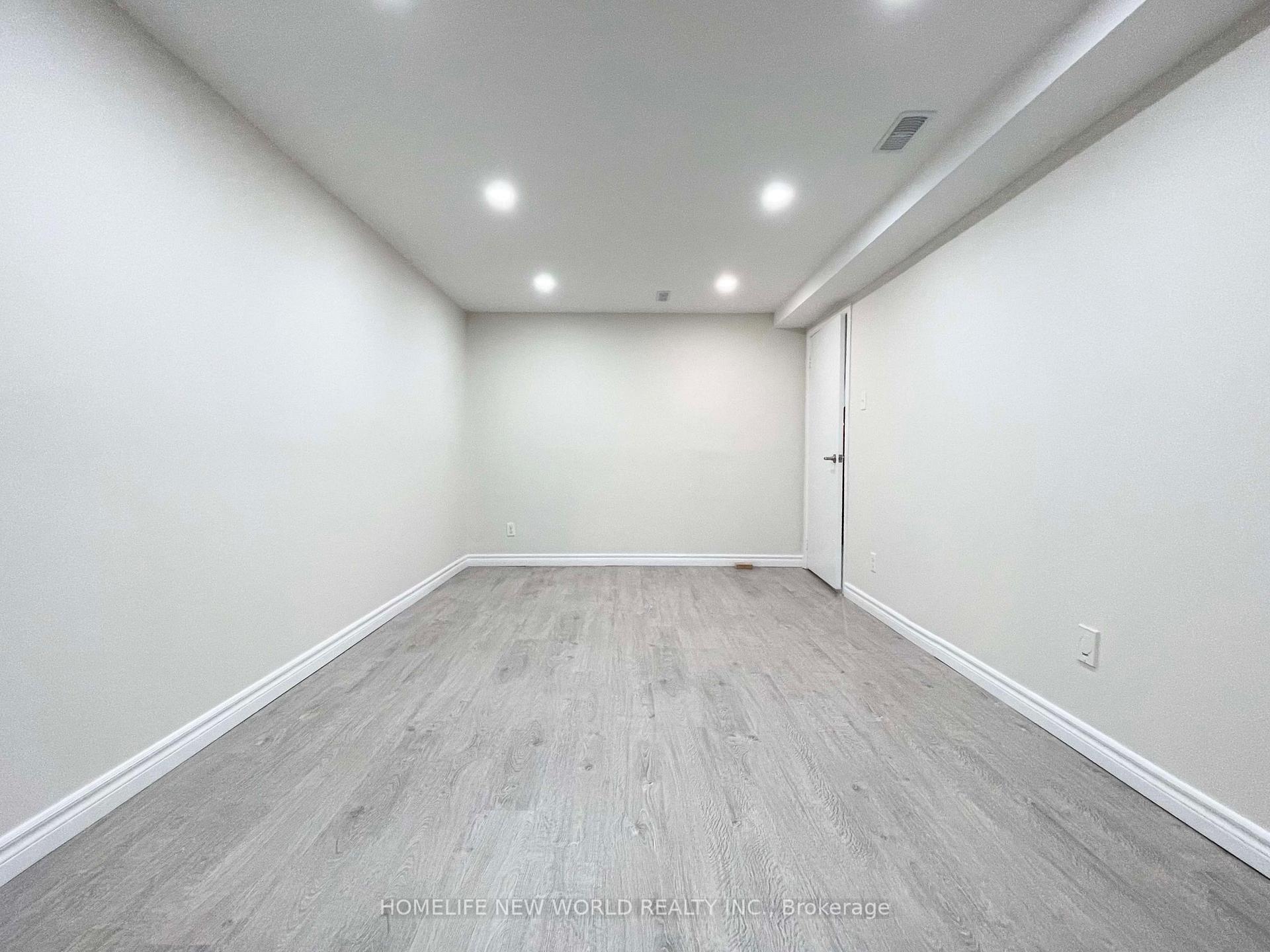 Photo 20 of 15 Duxford Crescent, Markham, Milliken Mills East — HOMEH