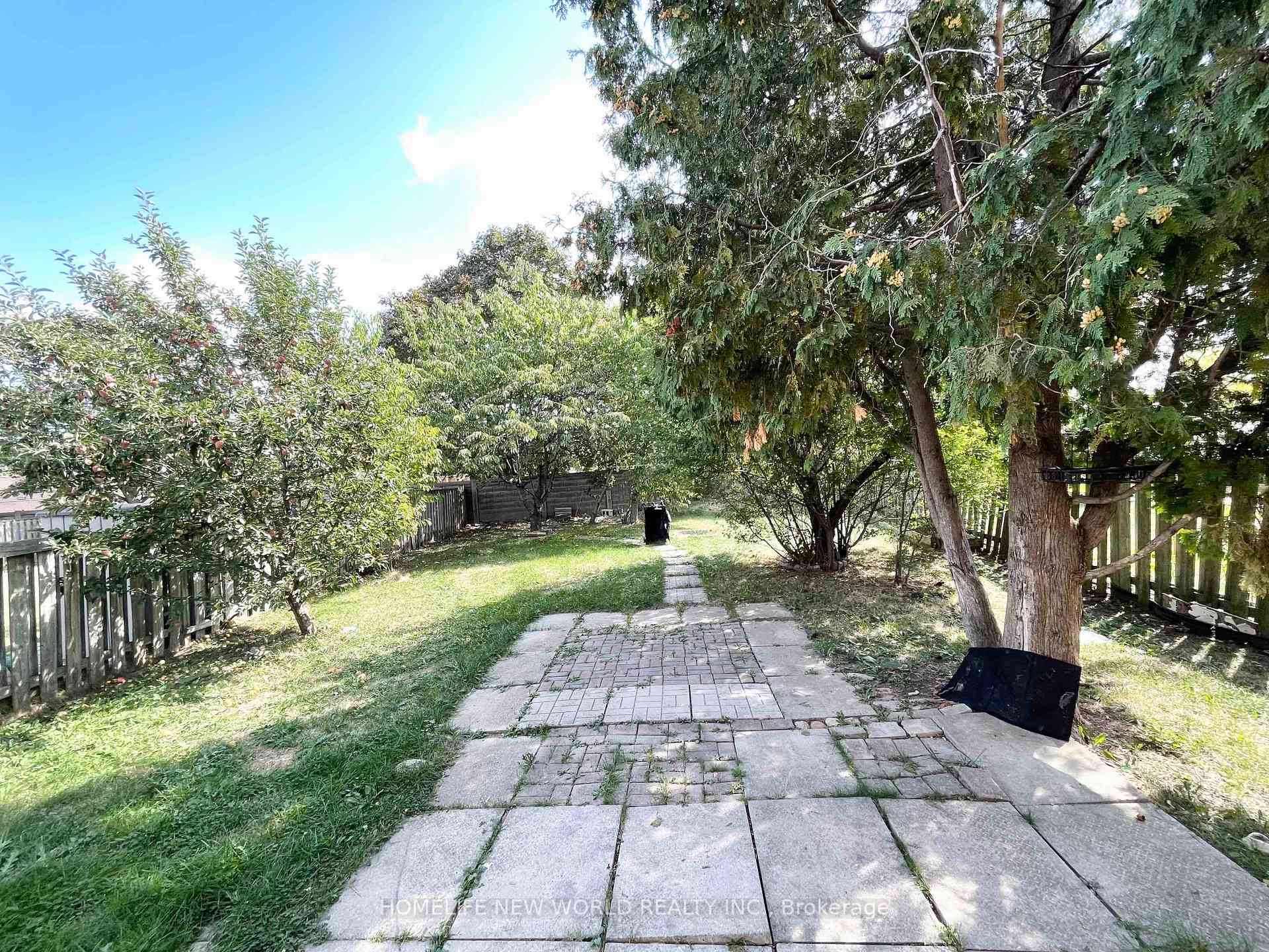 Photo 21 of 15 Duxford Crescent, Markham, Milliken Mills East — HOMEH
