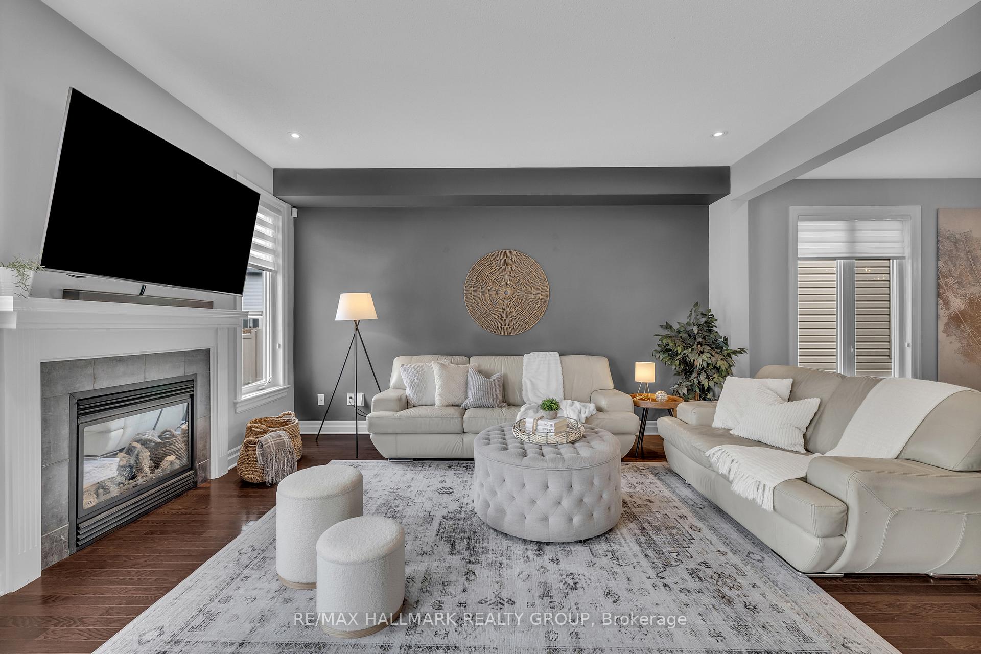 Photo 10 of 565 Rouncey Road, Ottawa, Kanata - Emerald Meadows/Trailwest — HOMEH