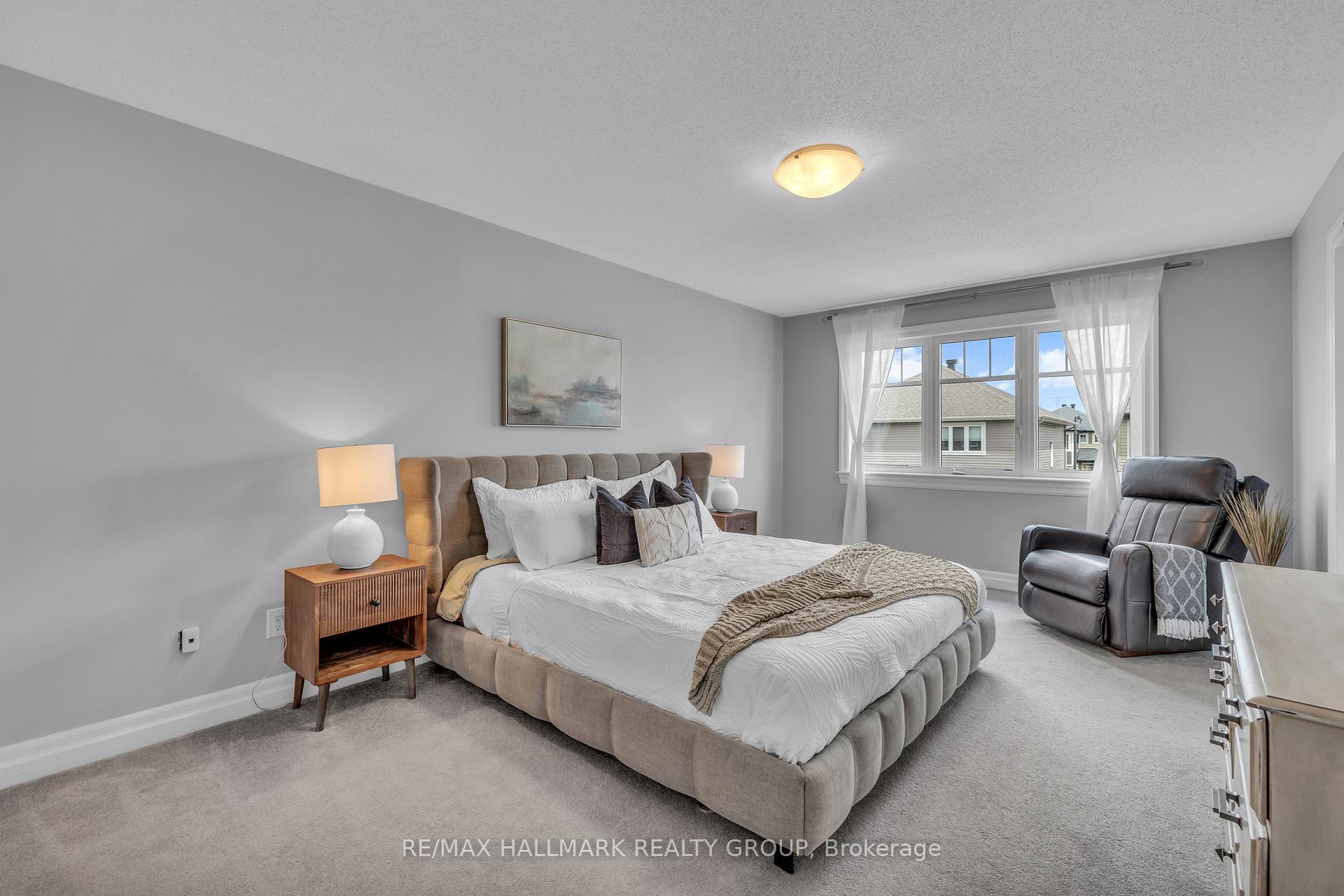 Photo 24 of 565 Rouncey Road, Ottawa, Kanata - Emerald Meadows/Trailwest — HOMEH