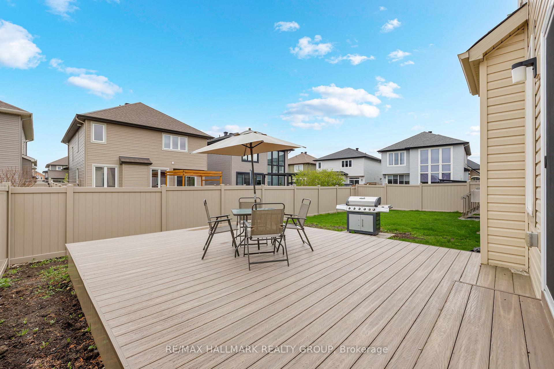 Photo 36 of 565 Rouncey Road, Ottawa, Kanata - Emerald Meadows/Trailwest — HOMEH