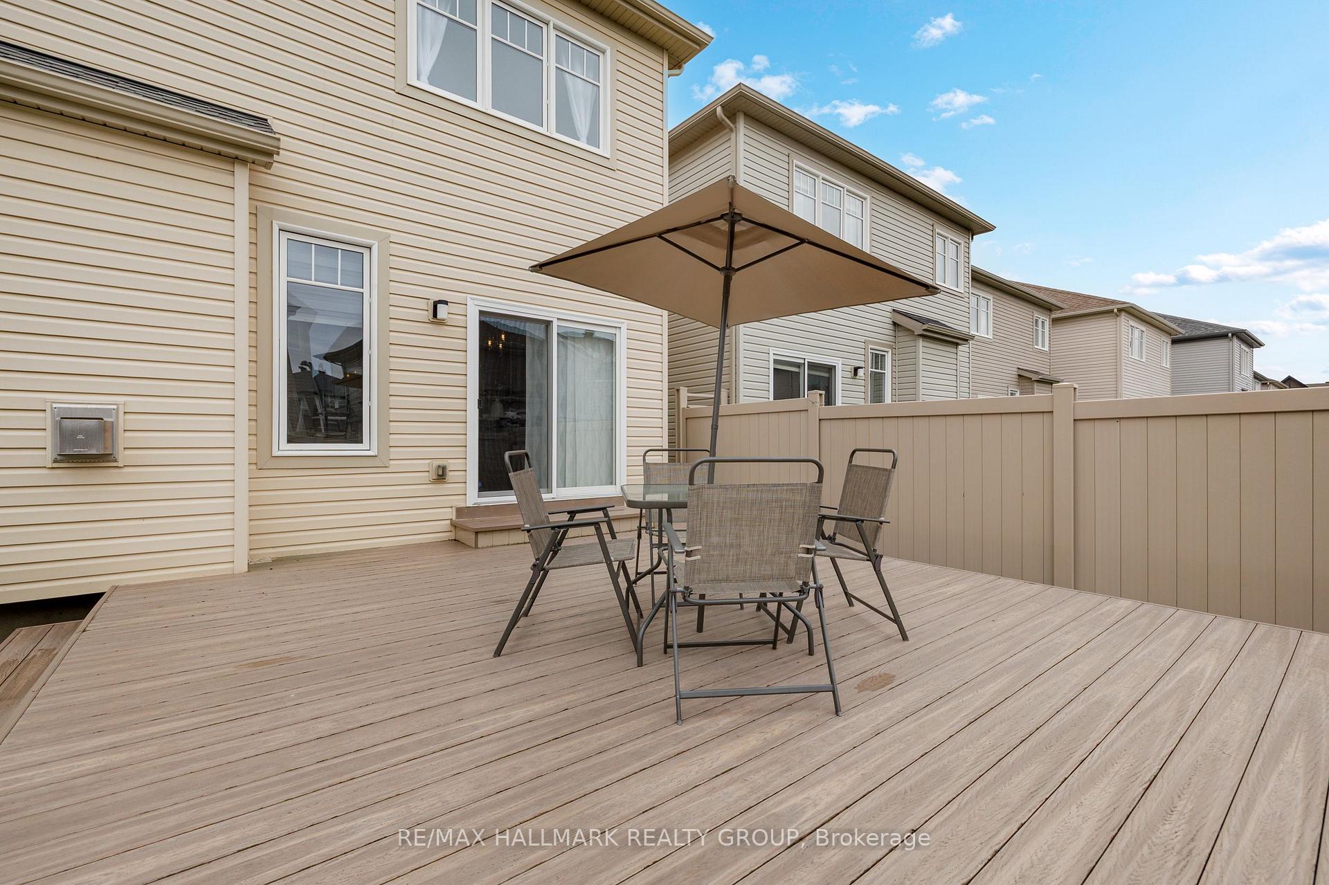 Photo 37 of 565 Rouncey Road, Ottawa, Kanata - Emerald Meadows/Trailwest — HOMEH