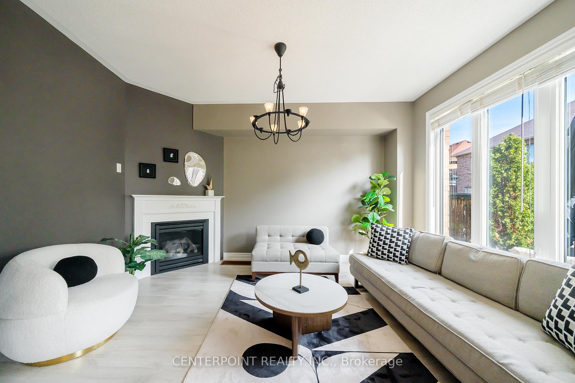 Photo 7 of 75 Carolina Rose Crescent, Markham, Wismer — HOMEH