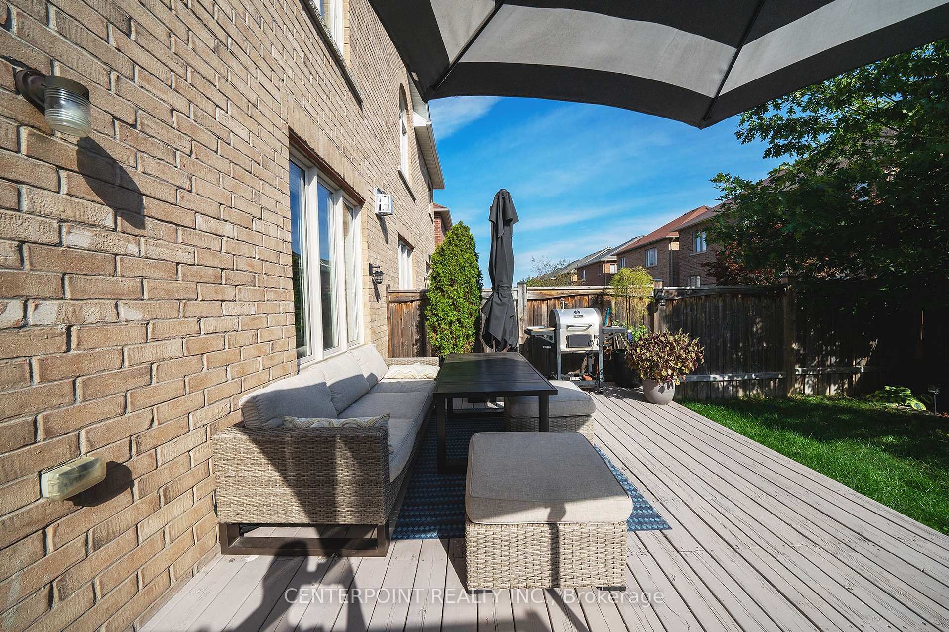 Photo 32 of 75 Carolina Rose Crescent, Markham, Wismer — HOMEH