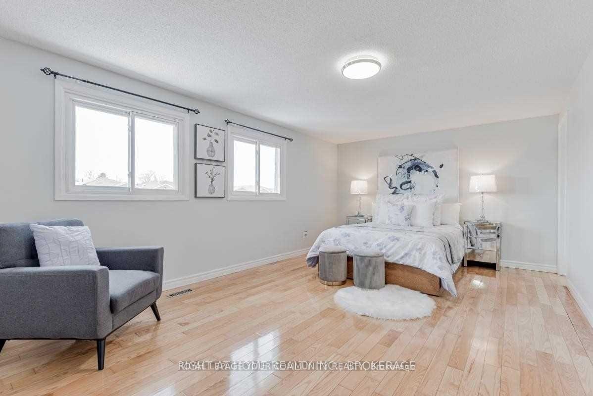 Photo 16 of 49 Sorrell Crescent, Markham, Milliken Mills East — HOMEH