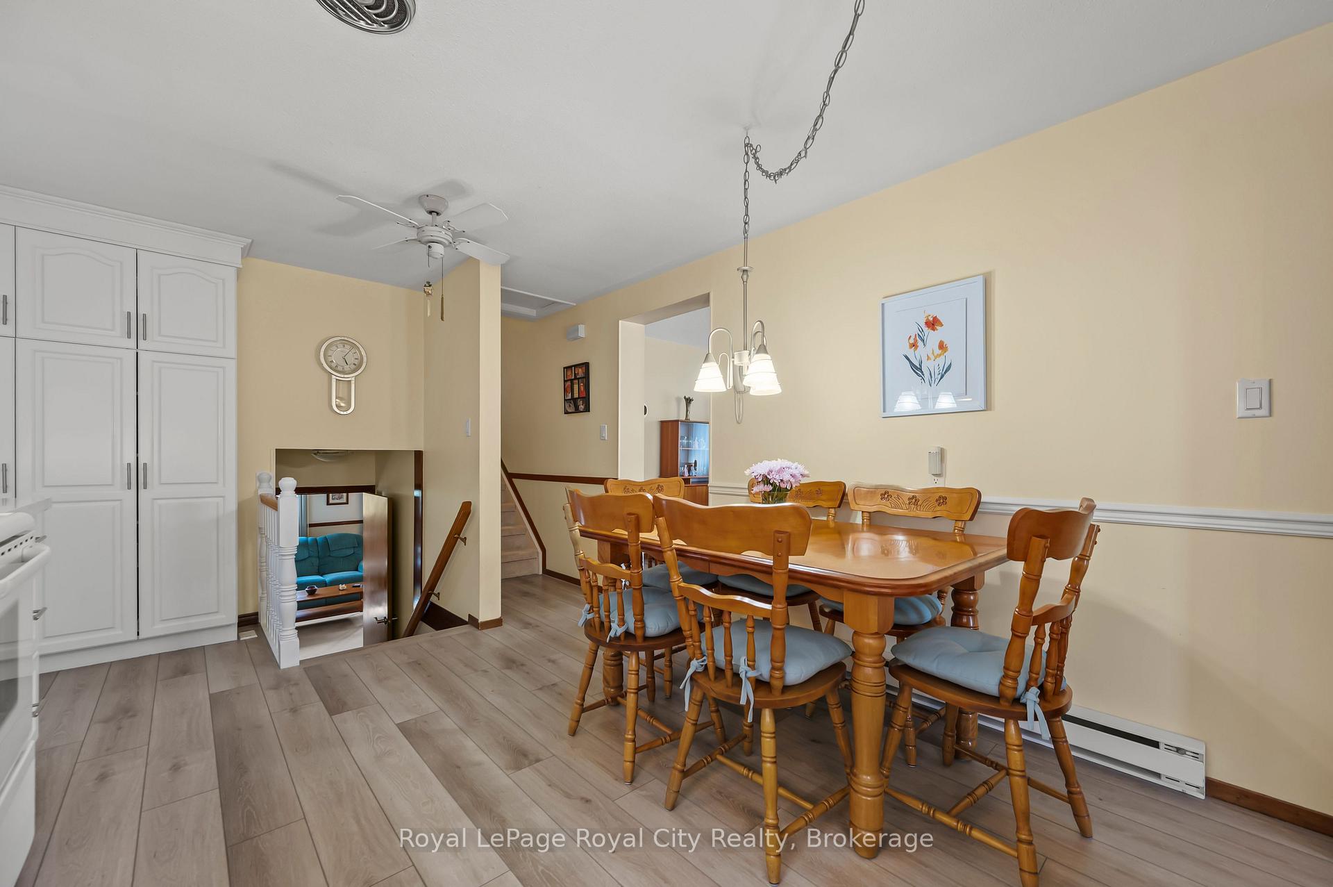 Photo 13 of 385 Heritage Drive, Kitchener — HOMEH