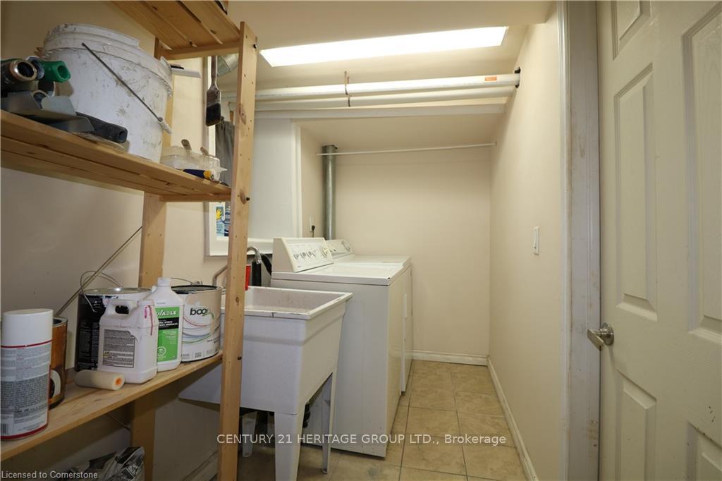 Photo 10 of Unit Lower Unit, 66 West Avenue N, Hamilton, Beasley — HOMEH