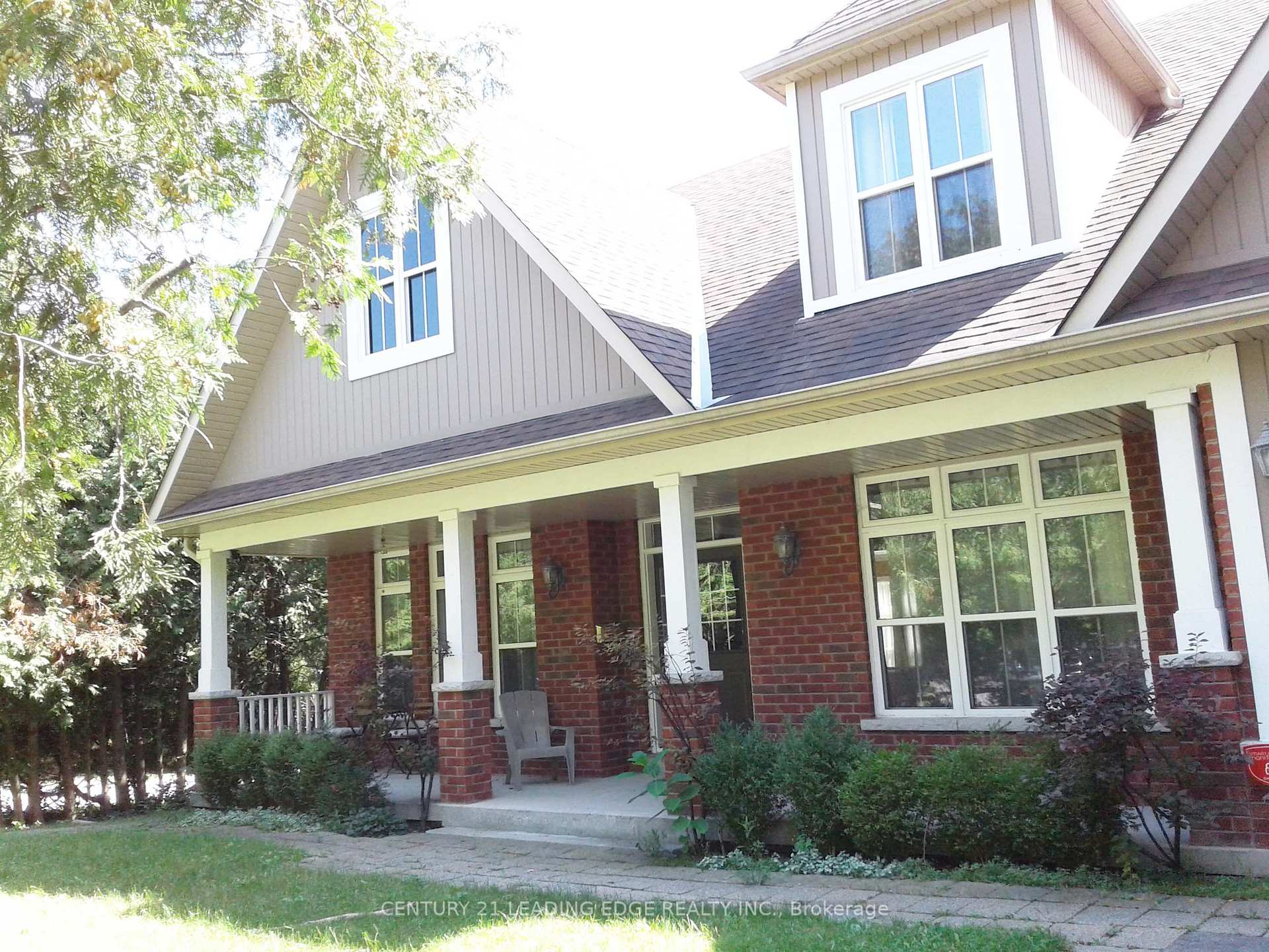 Photo 5 of 61 Nelson Street, Markham, Vinegar Hill — HOMEH