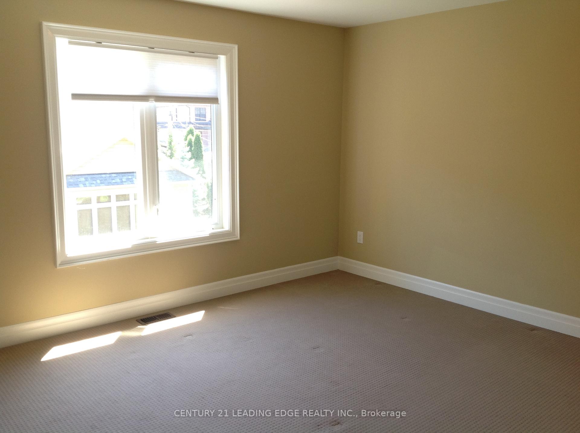 Photo 13 of 61 Nelson Street, Markham, Vinegar Hill — HOMEH