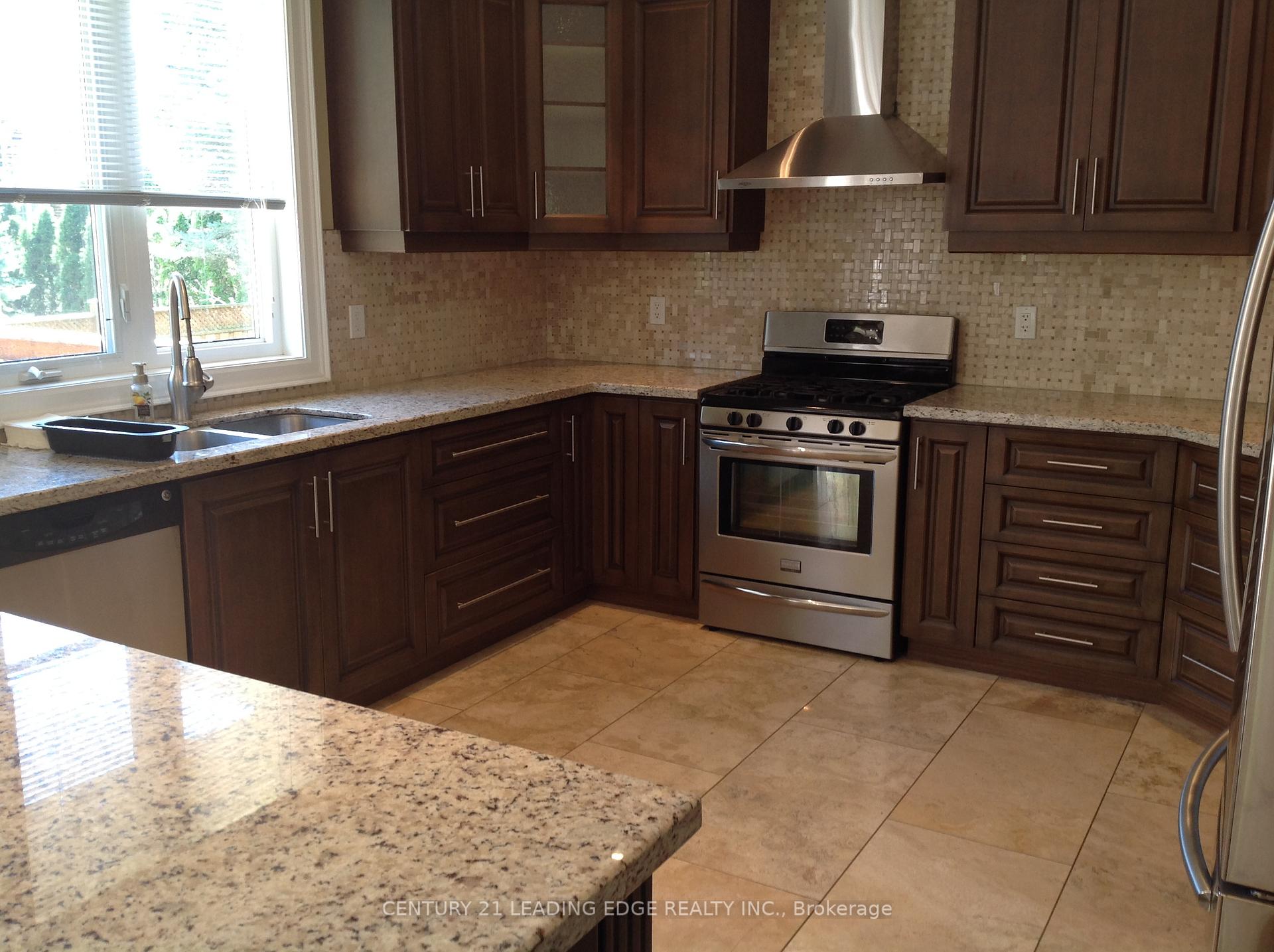 Photo 17 of 61 Nelson Street, Markham, Vinegar Hill — HOMEH