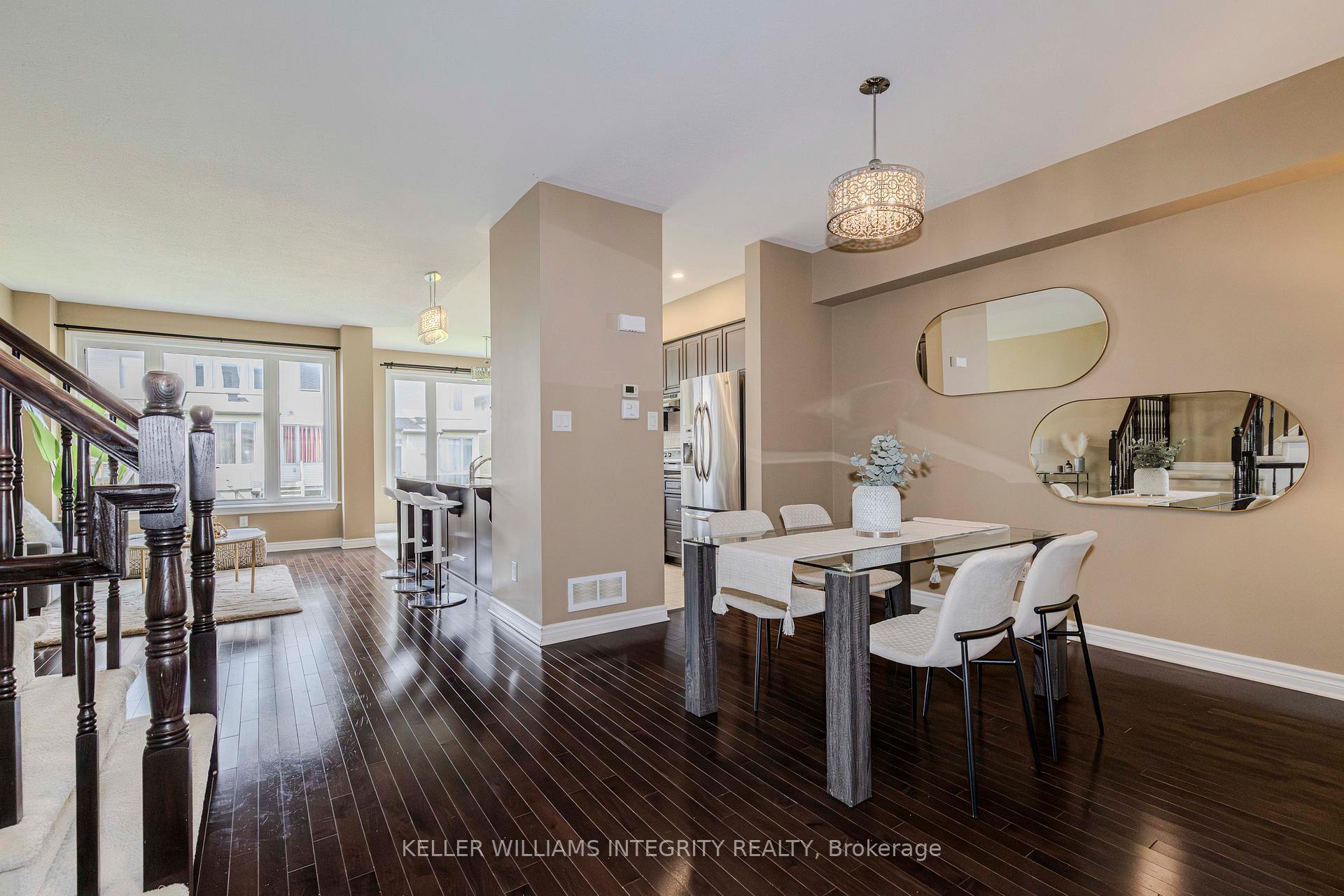 Photo 4 of 951 Fletcher Circle, Ottawa, Kanata - Kanata Lakes/Heritage Hills — HOMEH