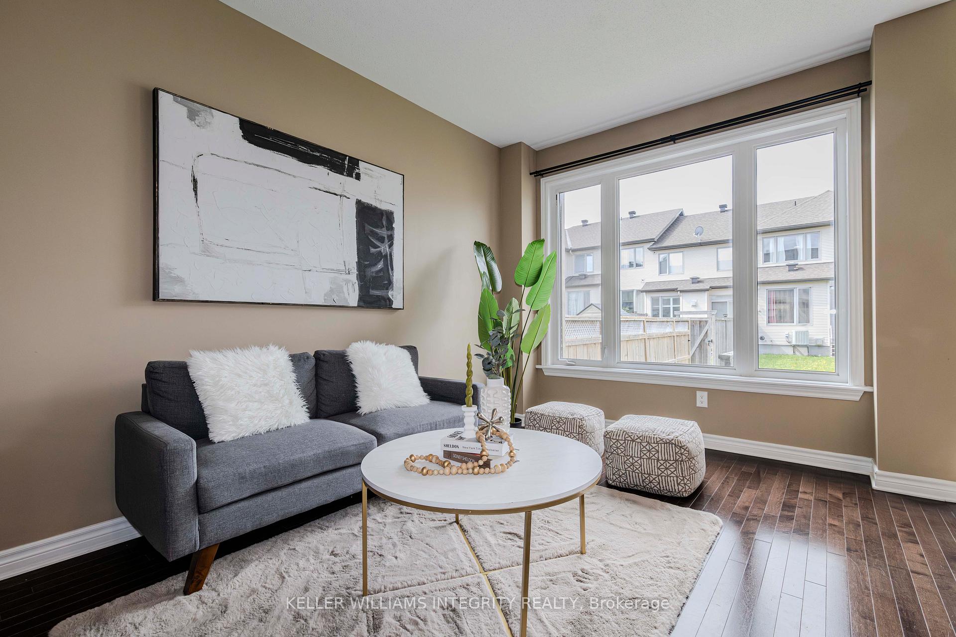 Photo 8 of 951 Fletcher Circle, Ottawa, Kanata - Kanata Lakes/Heritage Hills — HOMEH