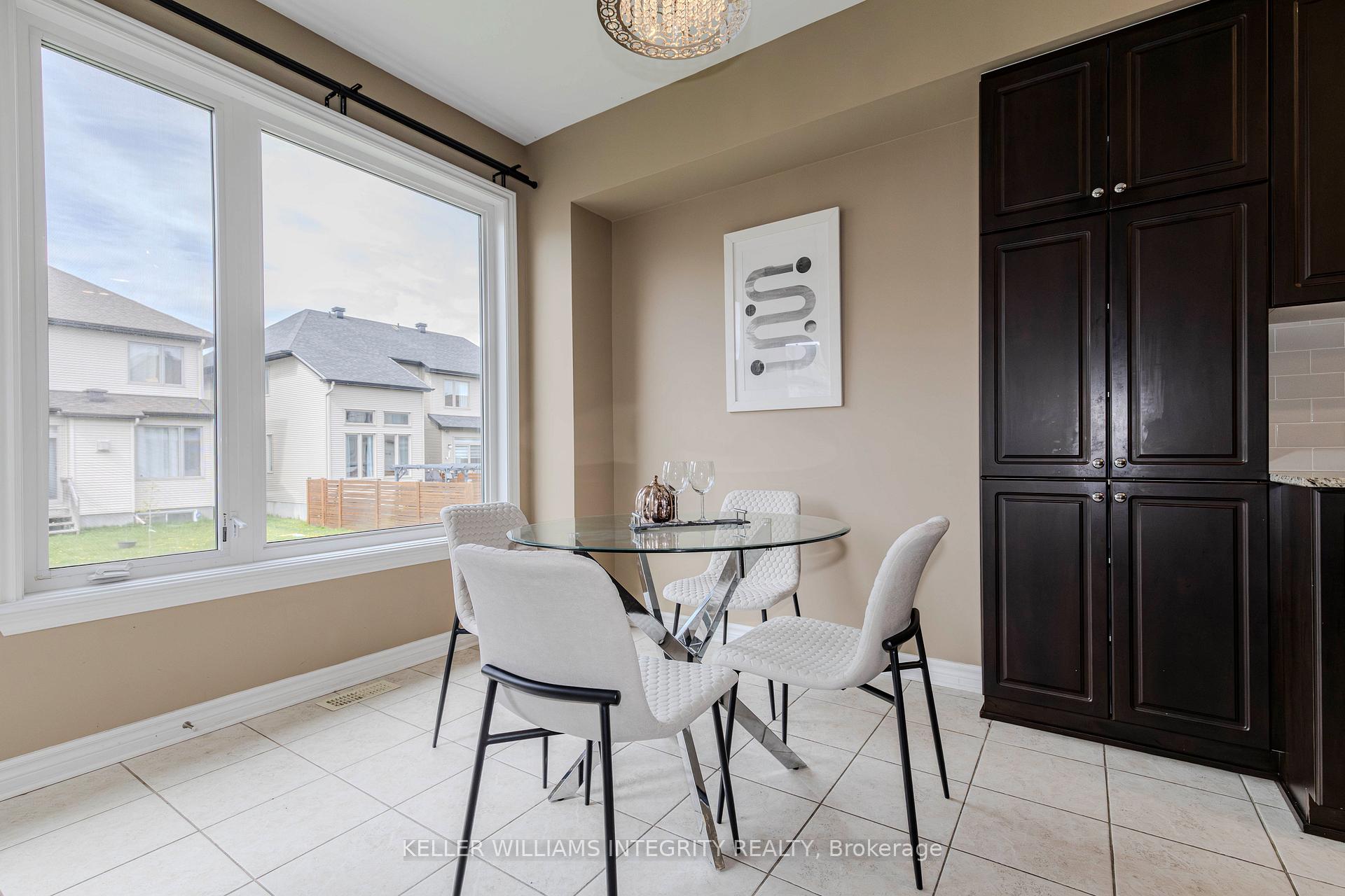 Photo 15 of 951 Fletcher Circle, Ottawa, Kanata - Kanata Lakes/Heritage Hills — HOMEH