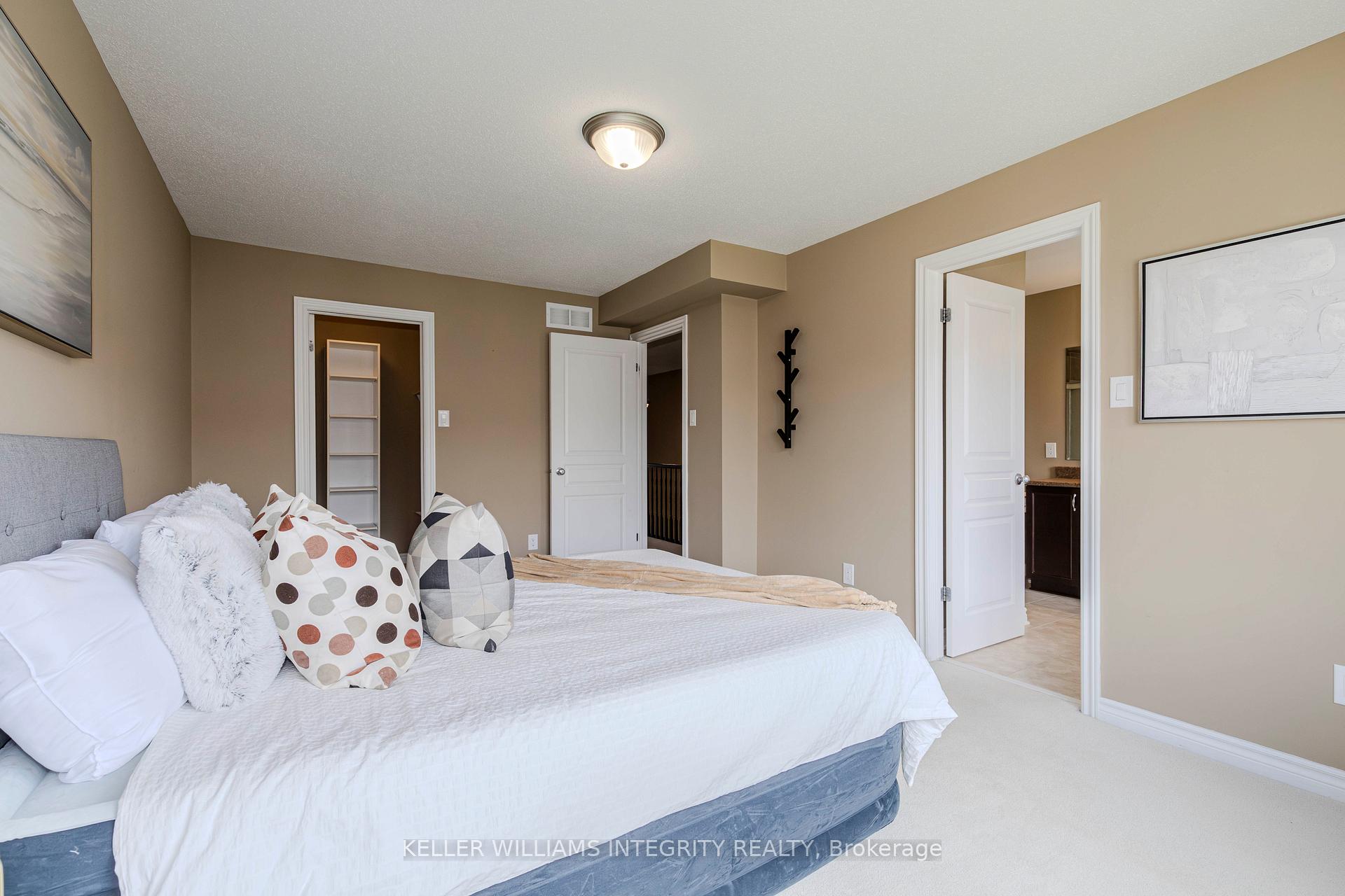 Photo 22 of 951 Fletcher Circle, Ottawa, Kanata - Kanata Lakes/Heritage Hills — HOMEH