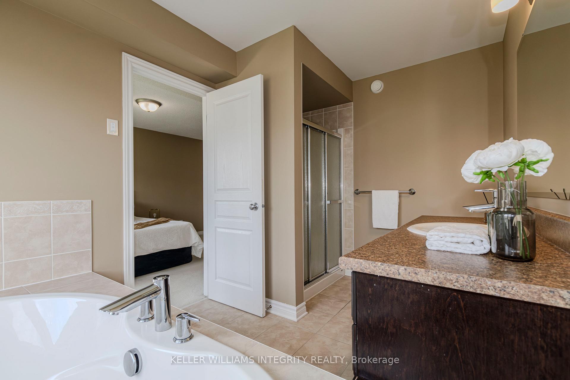 Photo 23 of 951 Fletcher Circle, Ottawa, Kanata - Kanata Lakes/Heritage Hills — HOMEH