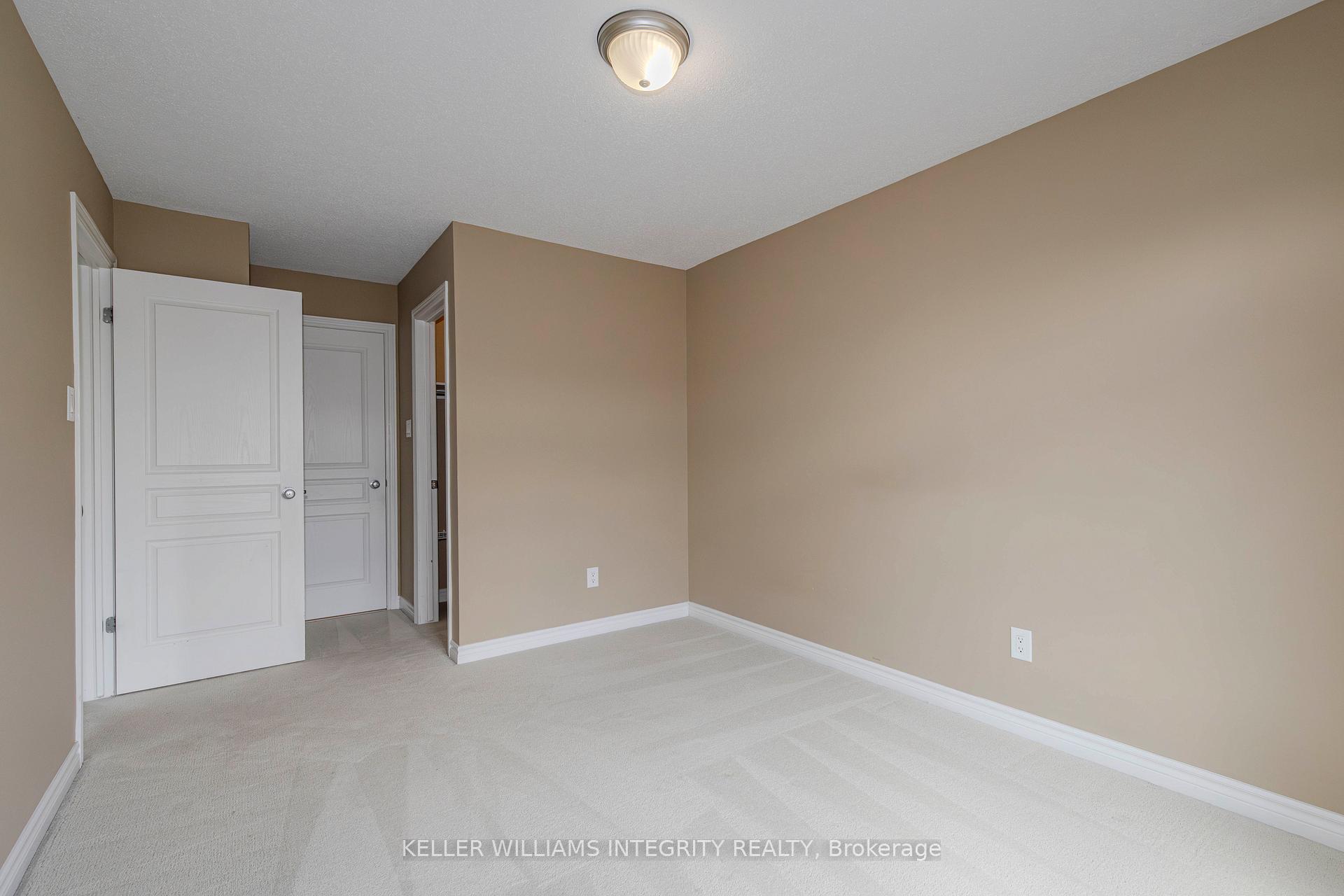 Photo 25 of 951 Fletcher Circle, Ottawa, Kanata - Kanata Lakes/Heritage Hills — HOMEH