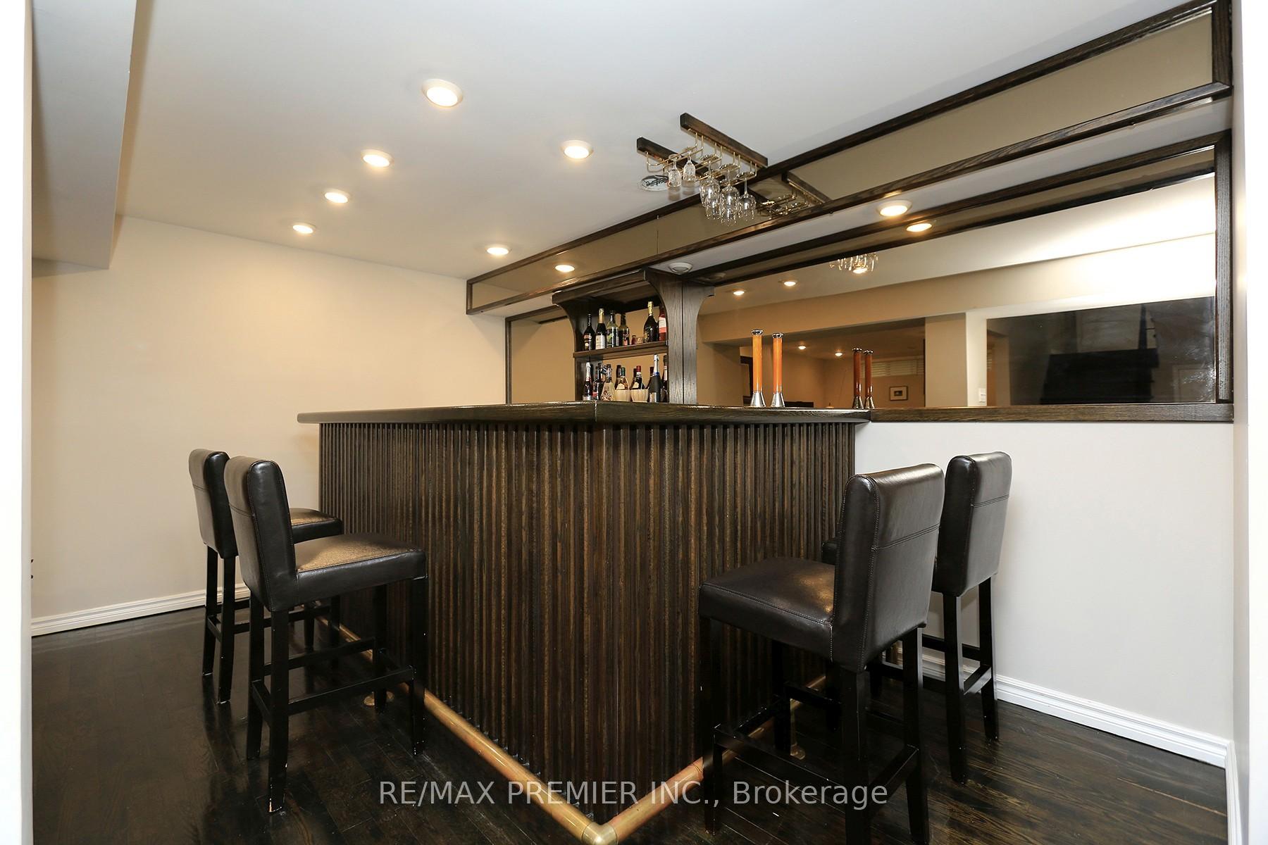 Photo 25 of 70 Captain Rolph Court, Markham, Markham Village — HOMEH