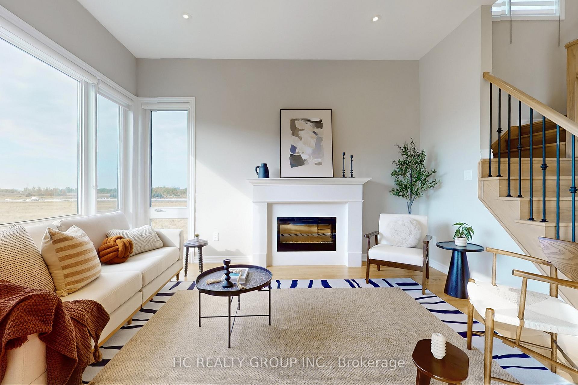 Photo 3 of 64 La Tache Crescent, Markham, Victoria Square — HOMEH