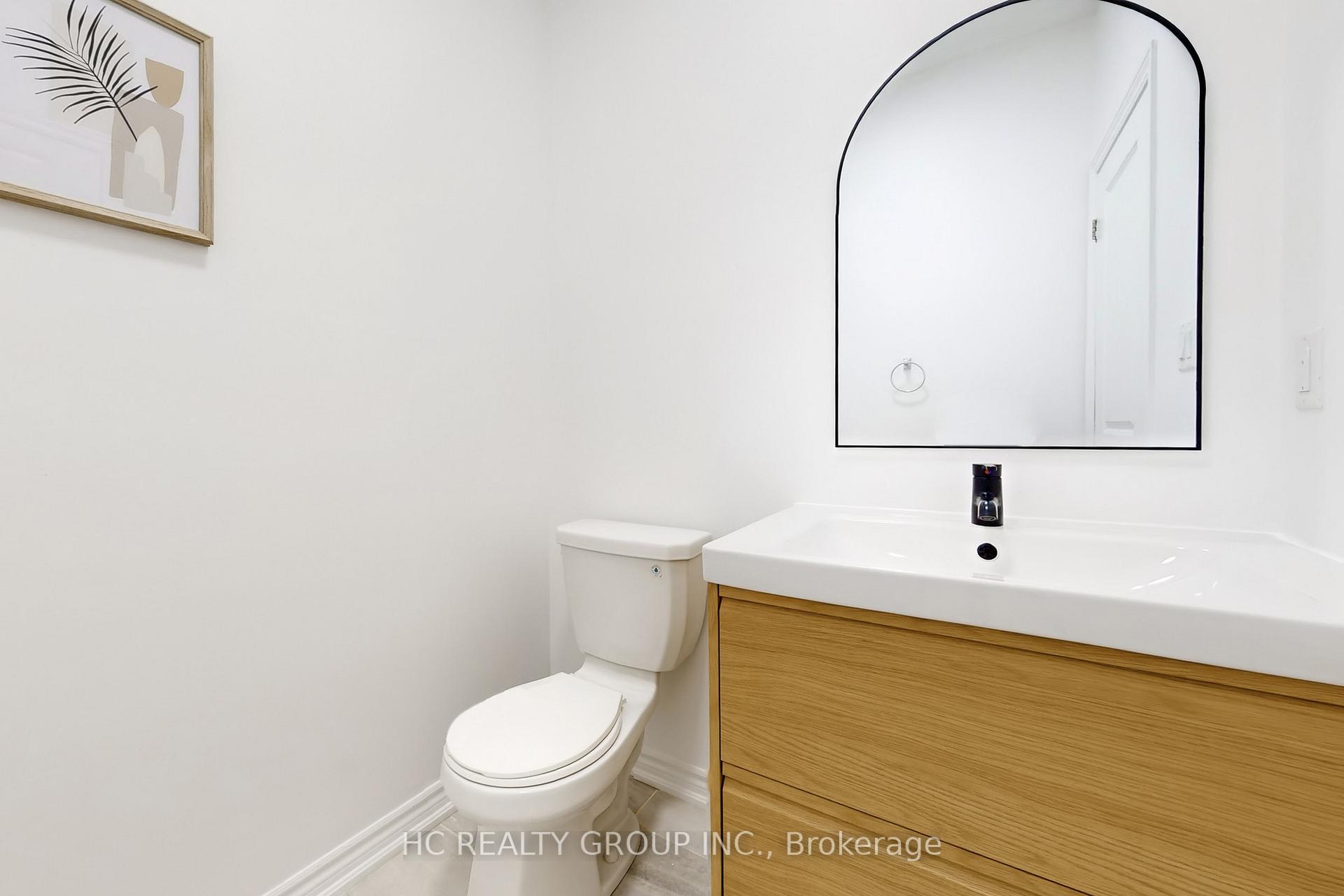 Photo 11 of 64 La Tache Crescent, Markham, Victoria Square — HOMEH