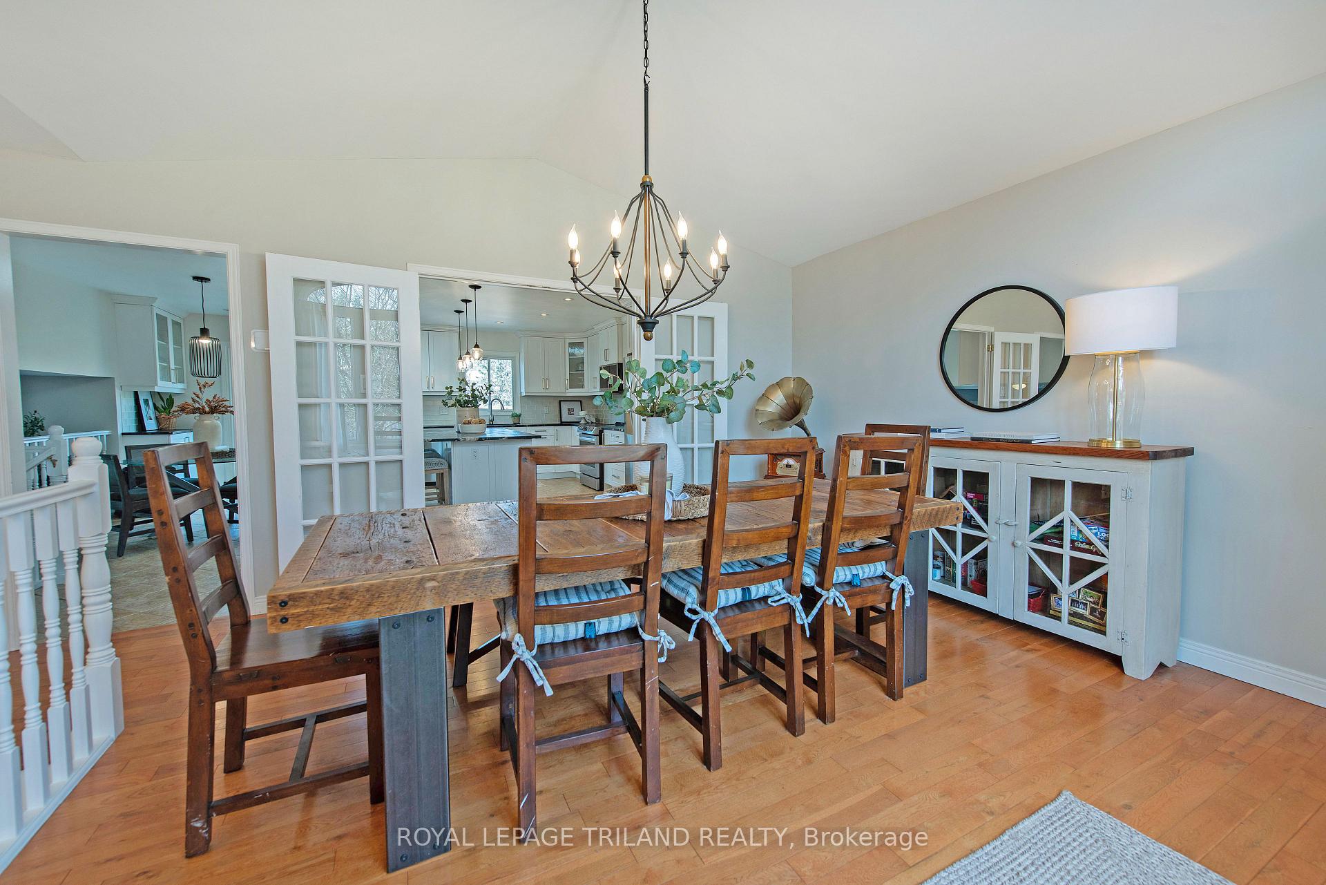Photo 5 of 78 Birchcrest Drive, Middlesex Centre, Kilworth — HOMEH