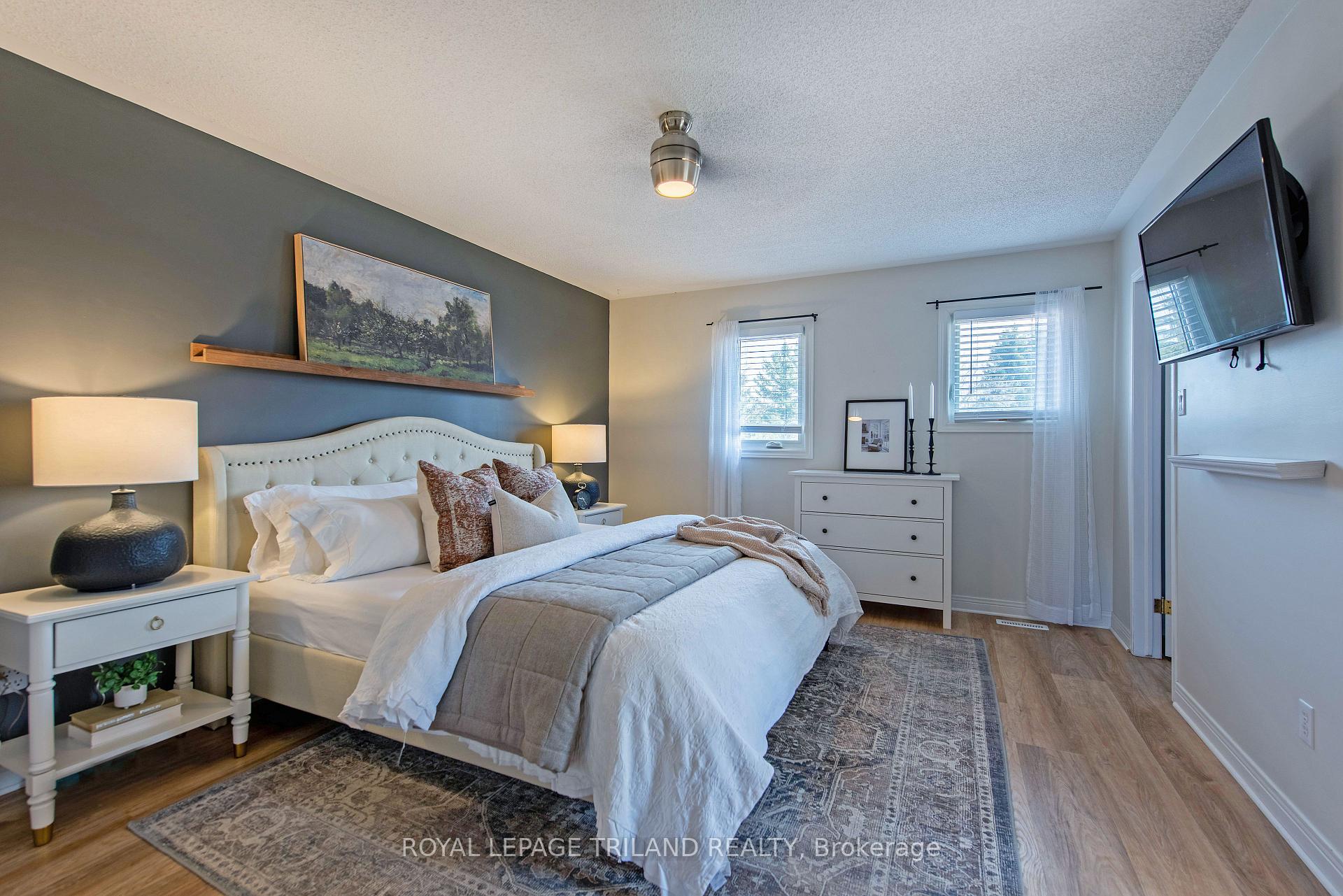 Photo 16 of 78 Birchcrest Drive, Middlesex Centre, Kilworth — HOMEH