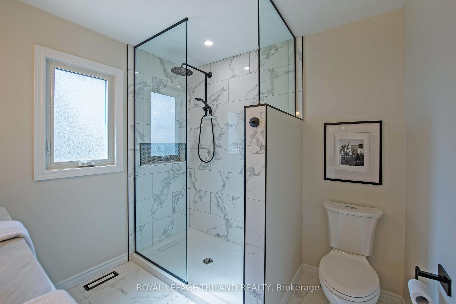 Photo 20 of 78 Birchcrest Drive, Middlesex Centre, Kilworth — HOMEH