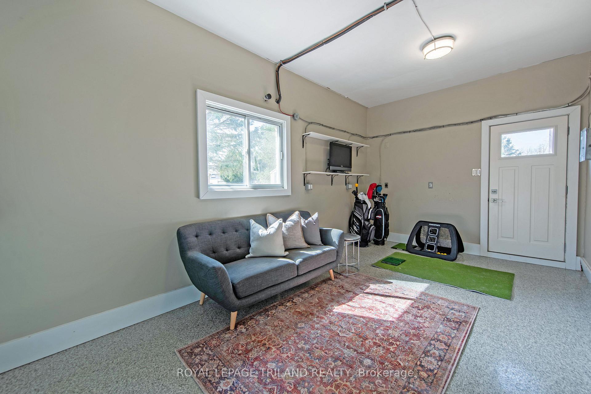 Photo 26 of 78 Birchcrest Drive, Middlesex Centre, Kilworth — HOMEH