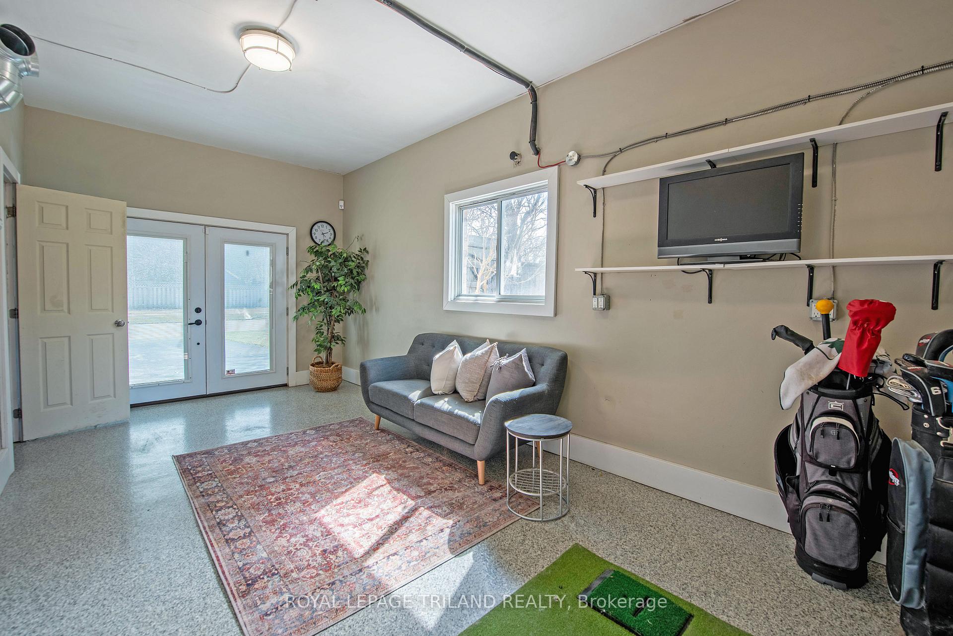 Photo 27 of 78 Birchcrest Drive, Middlesex Centre, Kilworth — HOMEH