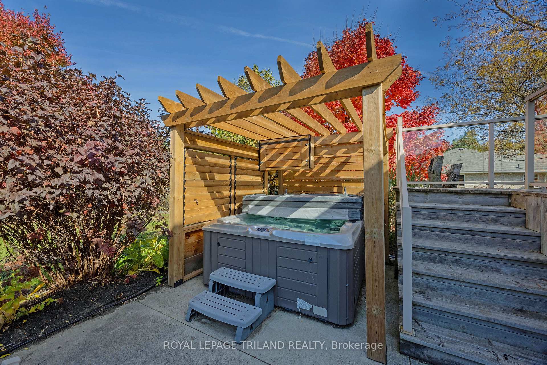 Photo 42 of 78 Birchcrest Drive, Middlesex Centre, Kilworth — HOMEH