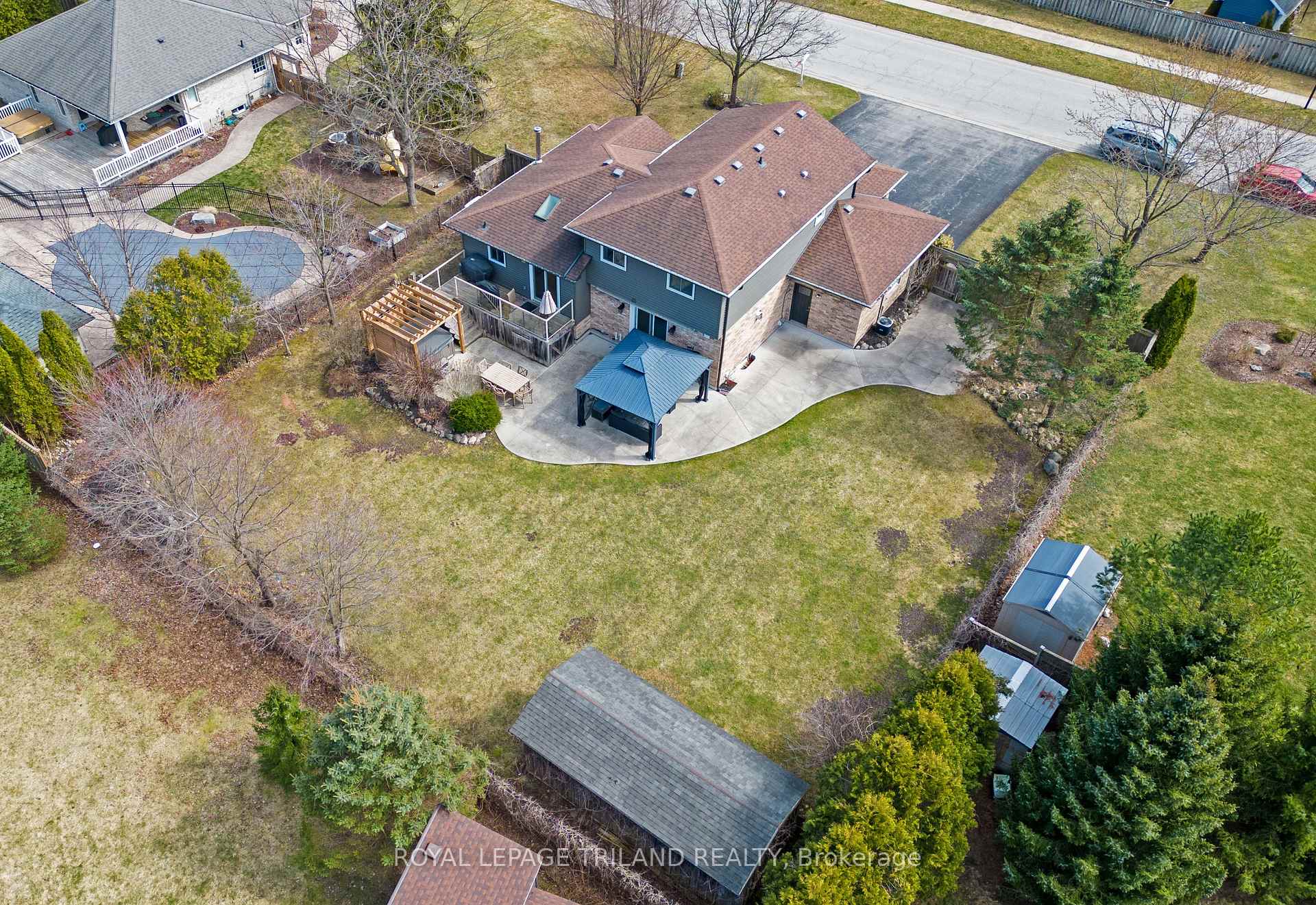 Photo 50 of 78 Birchcrest Drive, Middlesex Centre, Kilworth — HOMEH