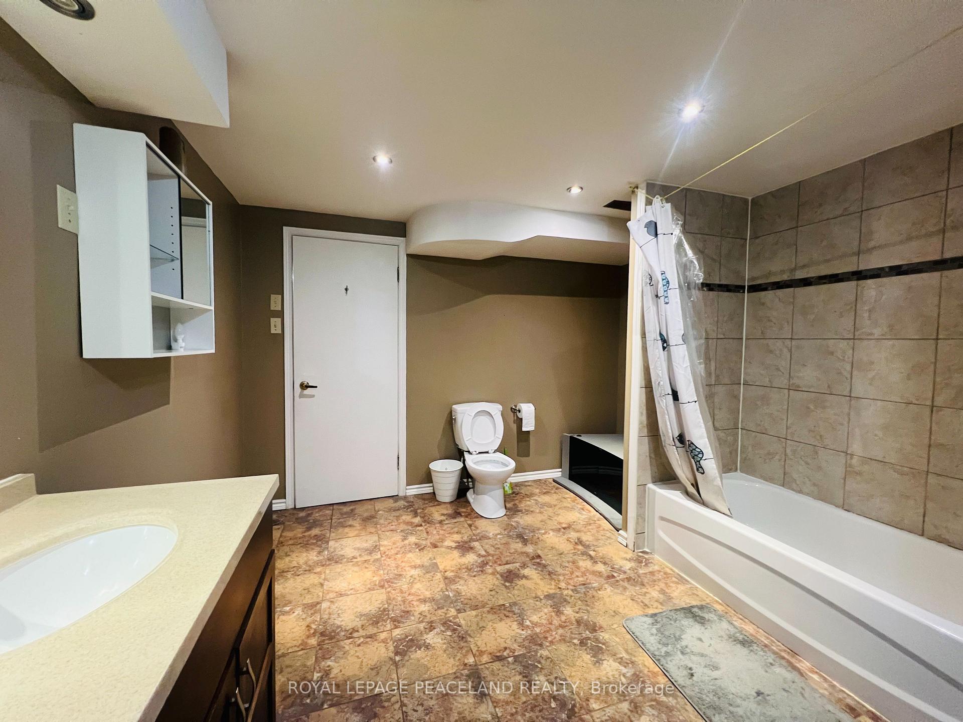 Photo 6 of Unit Basement, 22 Latorre Court, Hamilton, Crerar — HOMEH