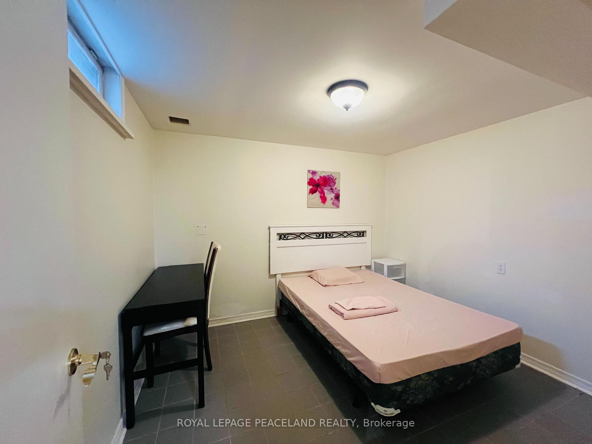 Photo 8 of Unit Basement, 22 Latorre Court, Hamilton, Crerar — HOMEH