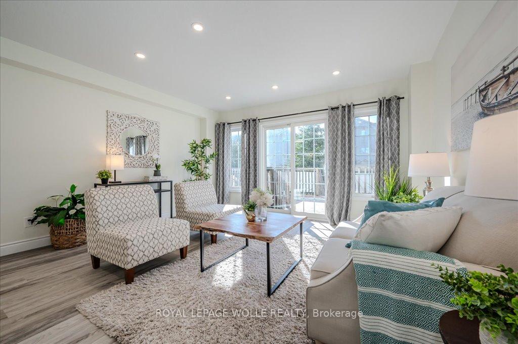 Photo 2 of 147 Highland Crescent, Kitchener — HOMEH