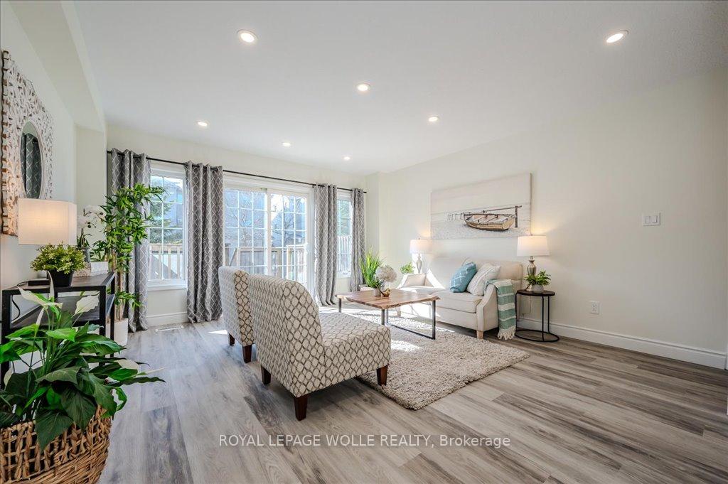 Photo 8 of 147 Highland Crescent, Kitchener — HOMEH