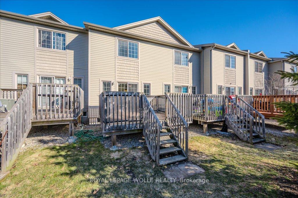 Photo 33 of 147 Highland Crescent, Kitchener — HOMEH