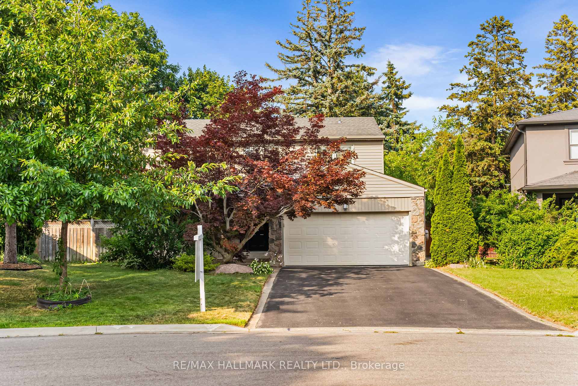 Photo 1 of 58 Silver Aspen Drive, Markham, Royal Orchard — HOMEH