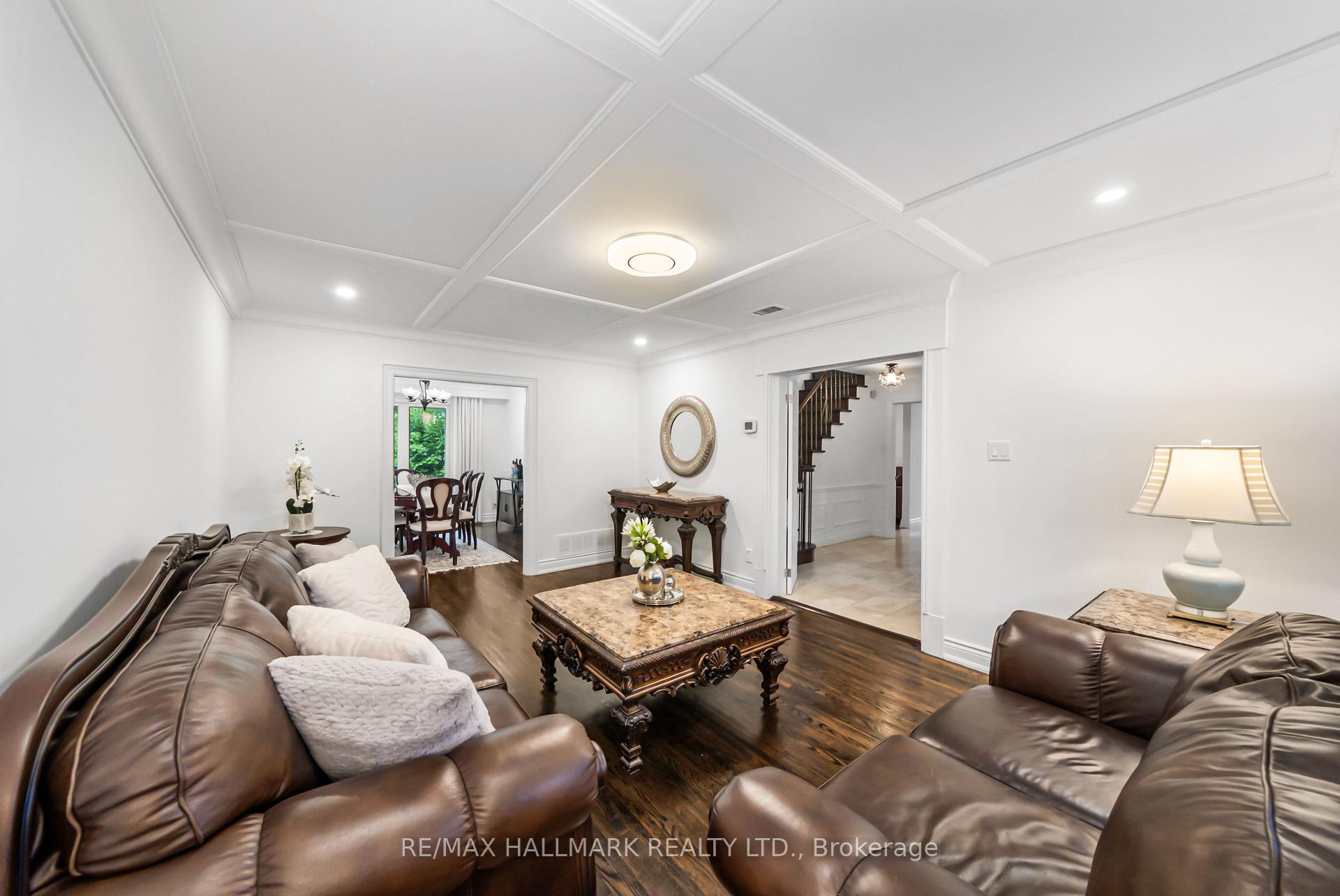 Photo 10 of 58 Silver Aspen Drive, Markham, Royal Orchard — HOMEH