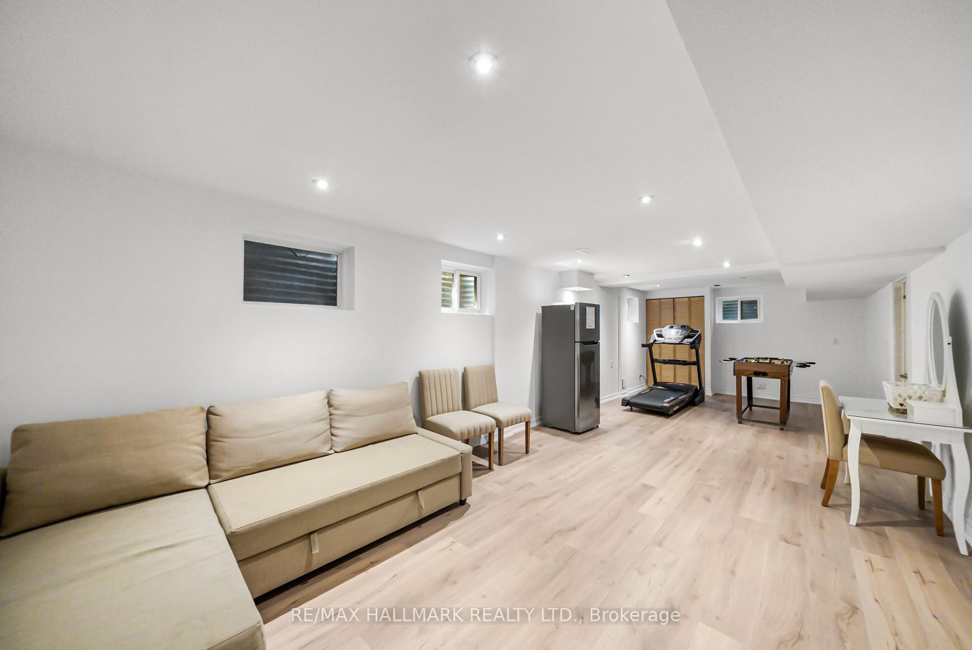 Photo 40 of 58 Silver Aspen Drive, Markham, Royal Orchard — HOMEH
