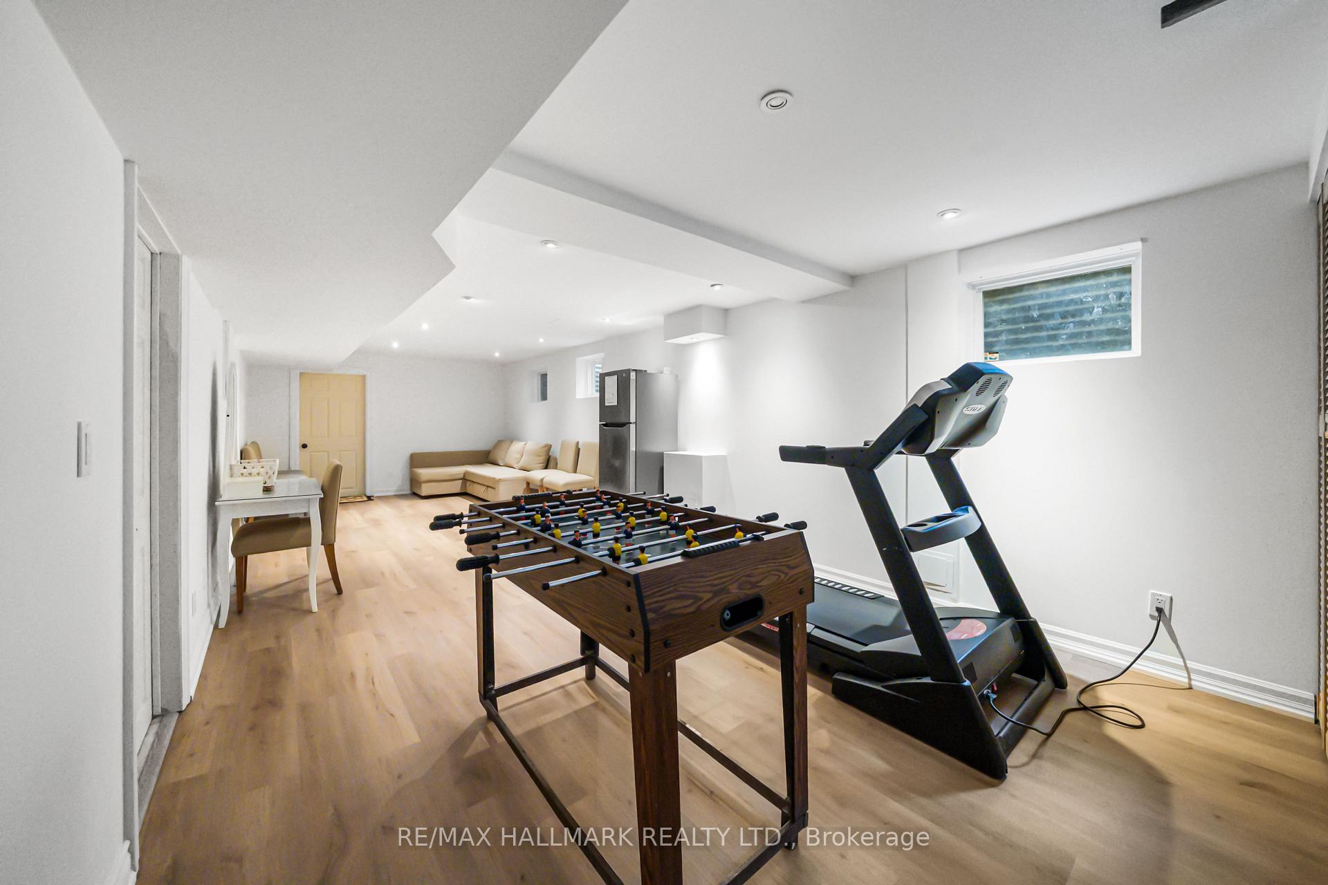 Photo 41 of 58 Silver Aspen Drive, Markham, Royal Orchard — HOMEH