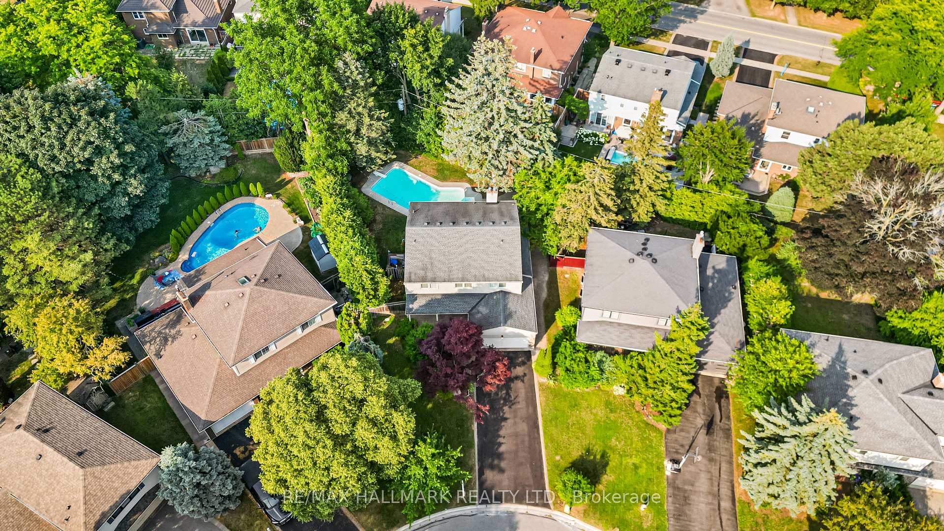 Photo 47 of 58 Silver Aspen Drive, Markham, Royal Orchard — HOMEH