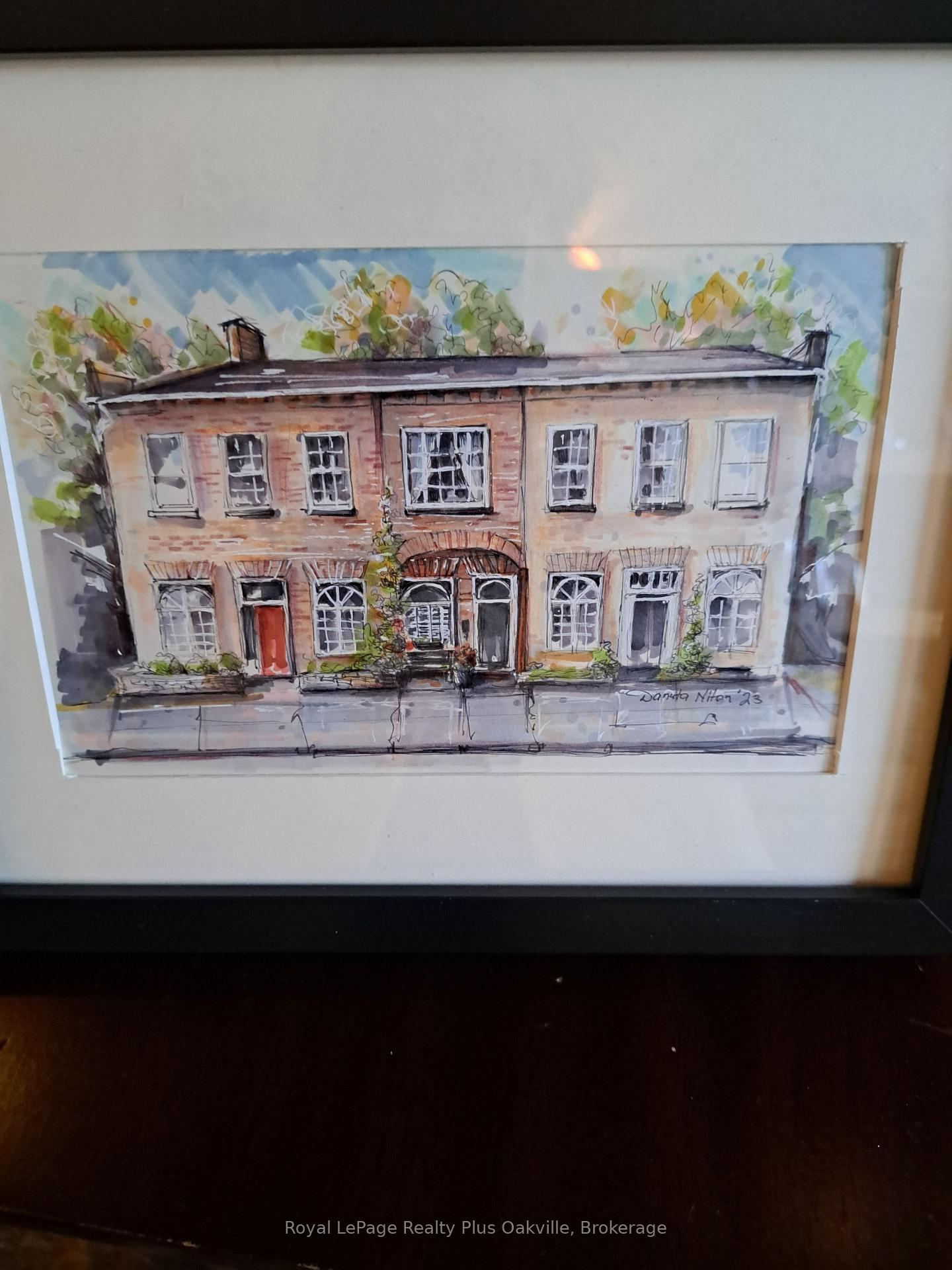 Photo 4 of 14 Hatt Street, Hamilton, Dundas — HOMEH