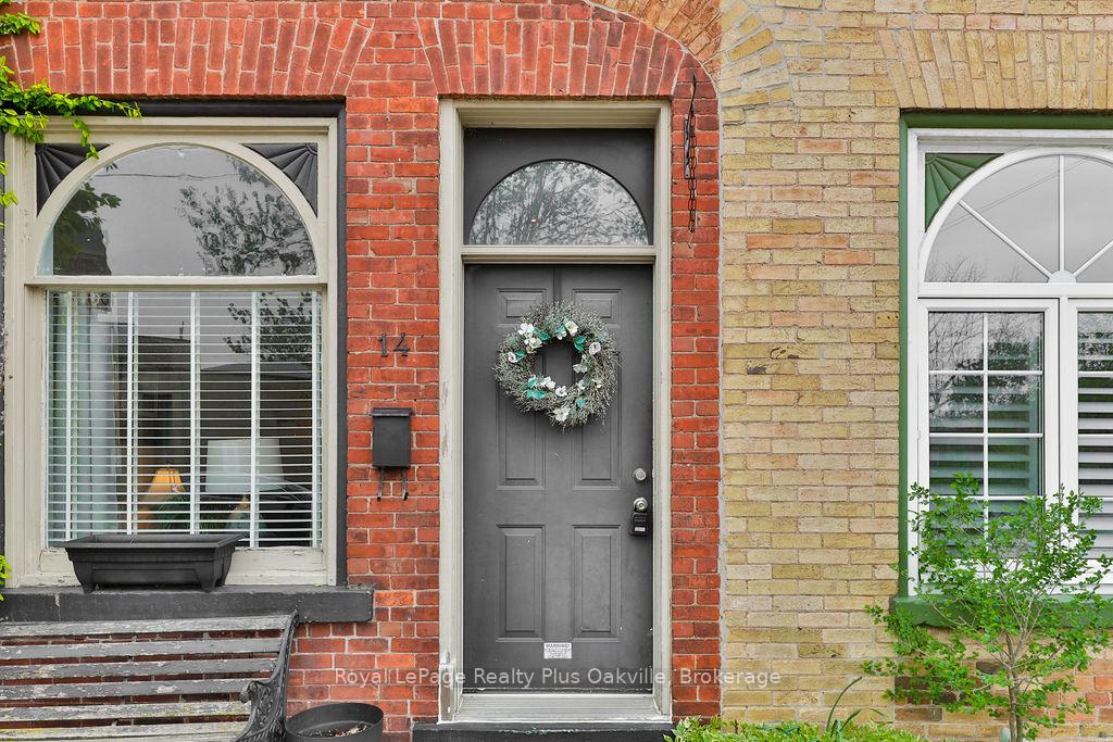 Photo 6 of 14 Hatt Street, Hamilton, Dundas — HOMEH