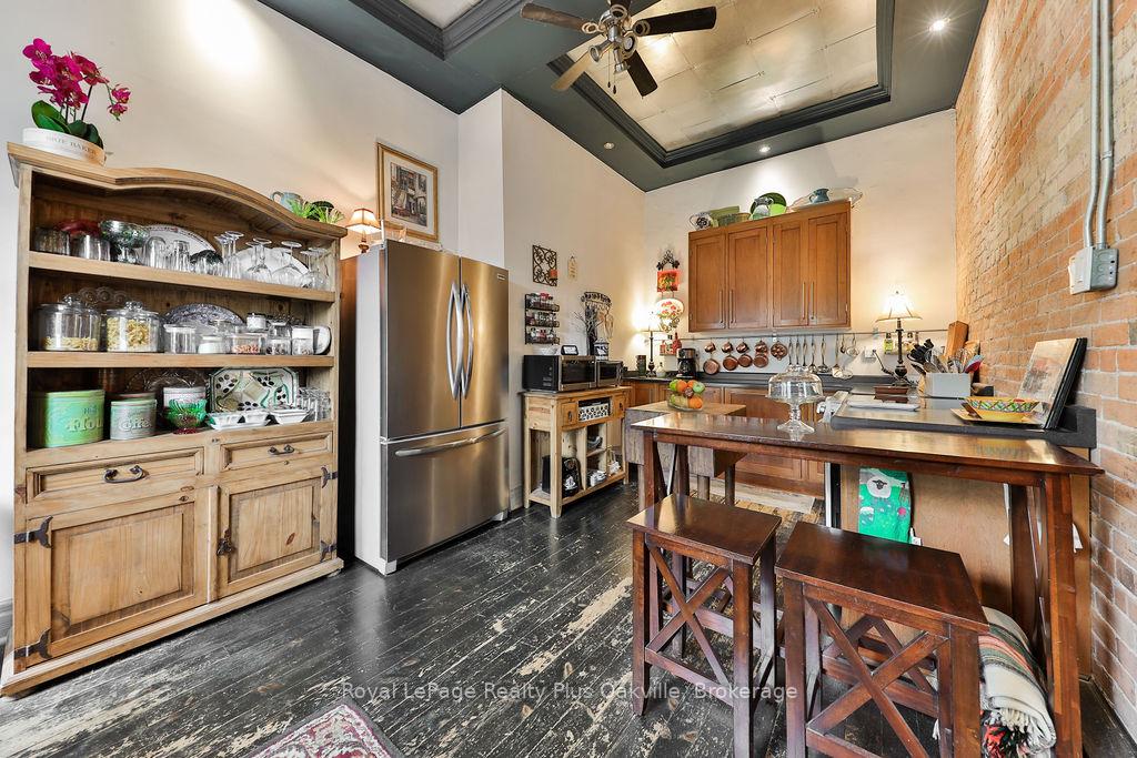 Photo 13 of 14 Hatt Street, Hamilton, Dundas — HOMEH