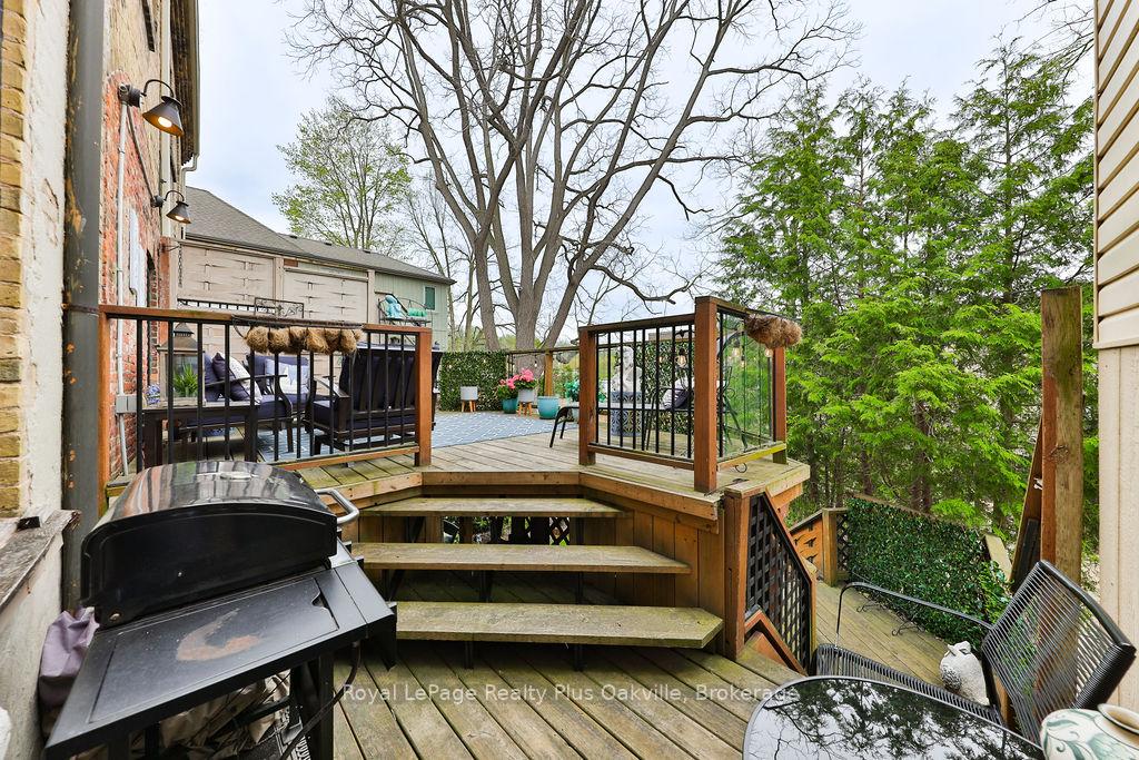 Photo 25 of 14 Hatt Street, Hamilton, Dundas — HOMEH