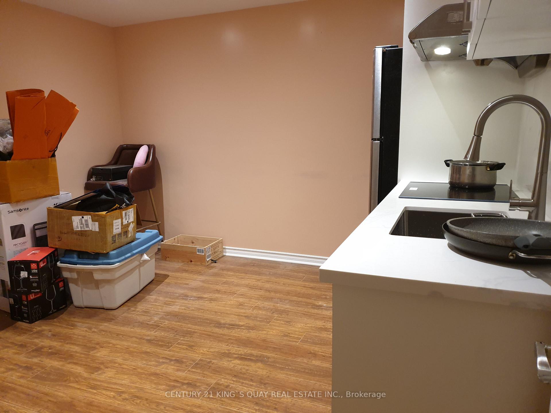 Photo 6 of Unit LL, 15 Belford Crescent, Markham, Milliken Mills East — HOMEH